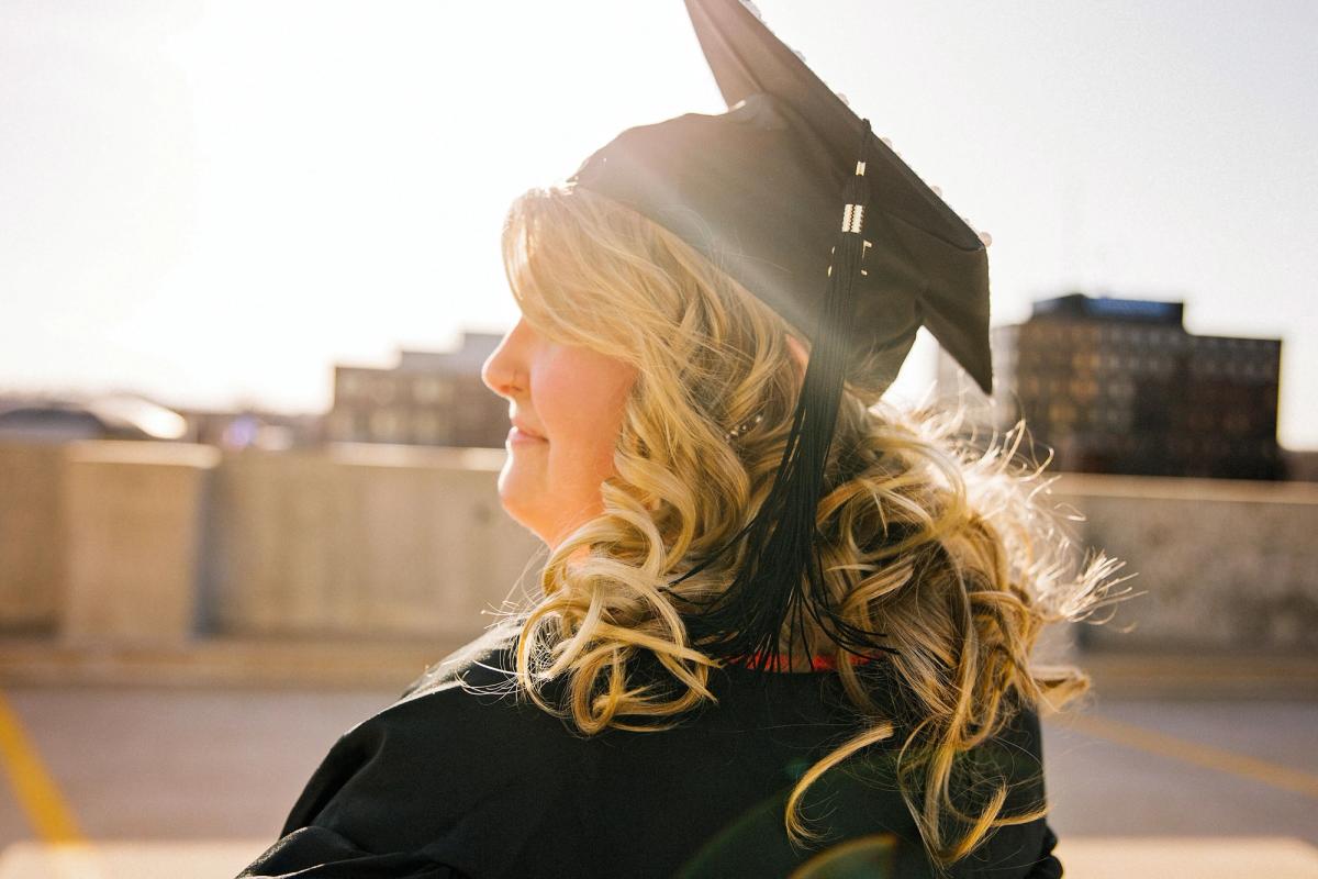 The Best Internships for College Seniors | Handshake
