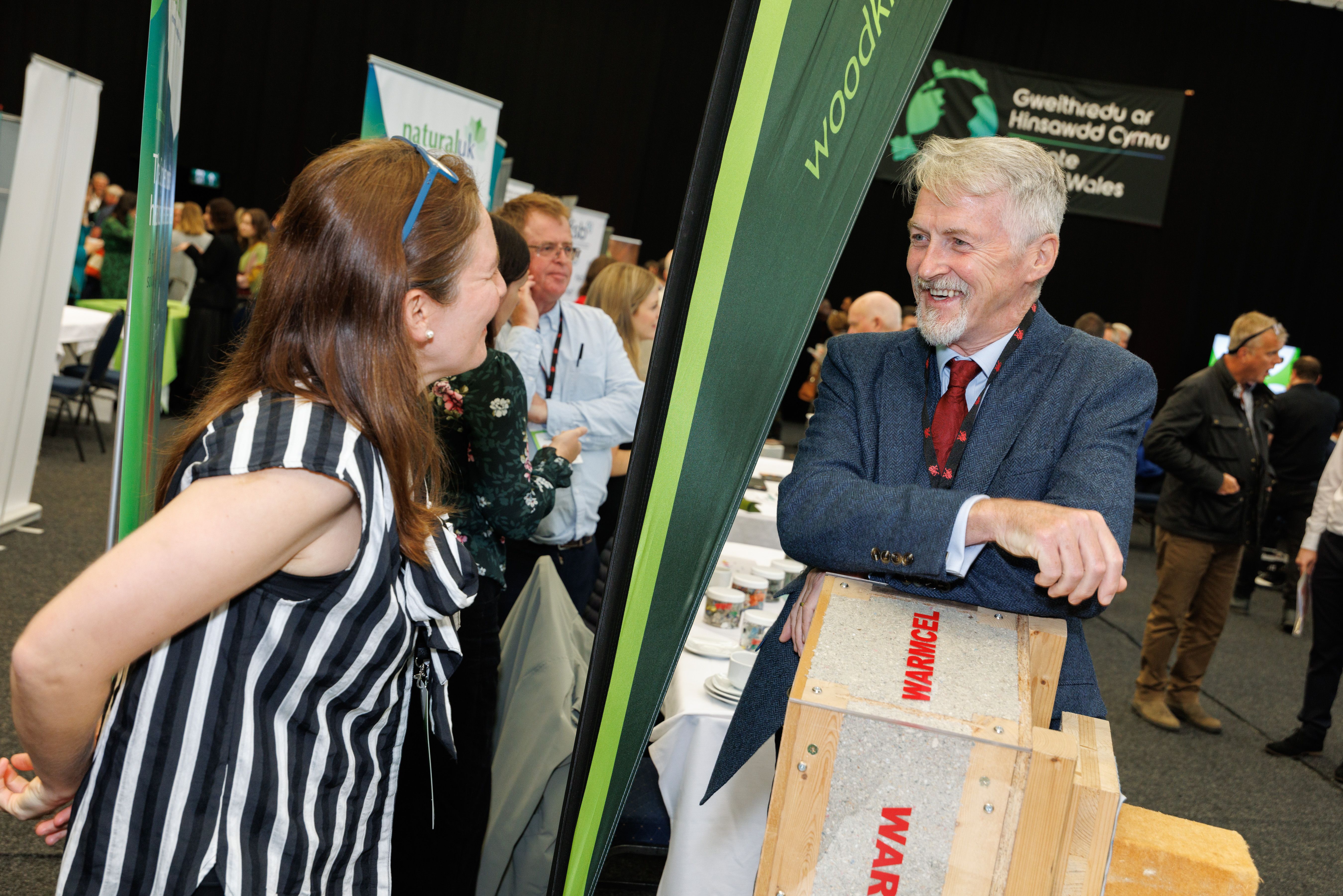 Deputy First Minister visits the Woodknowledge Wales stand.