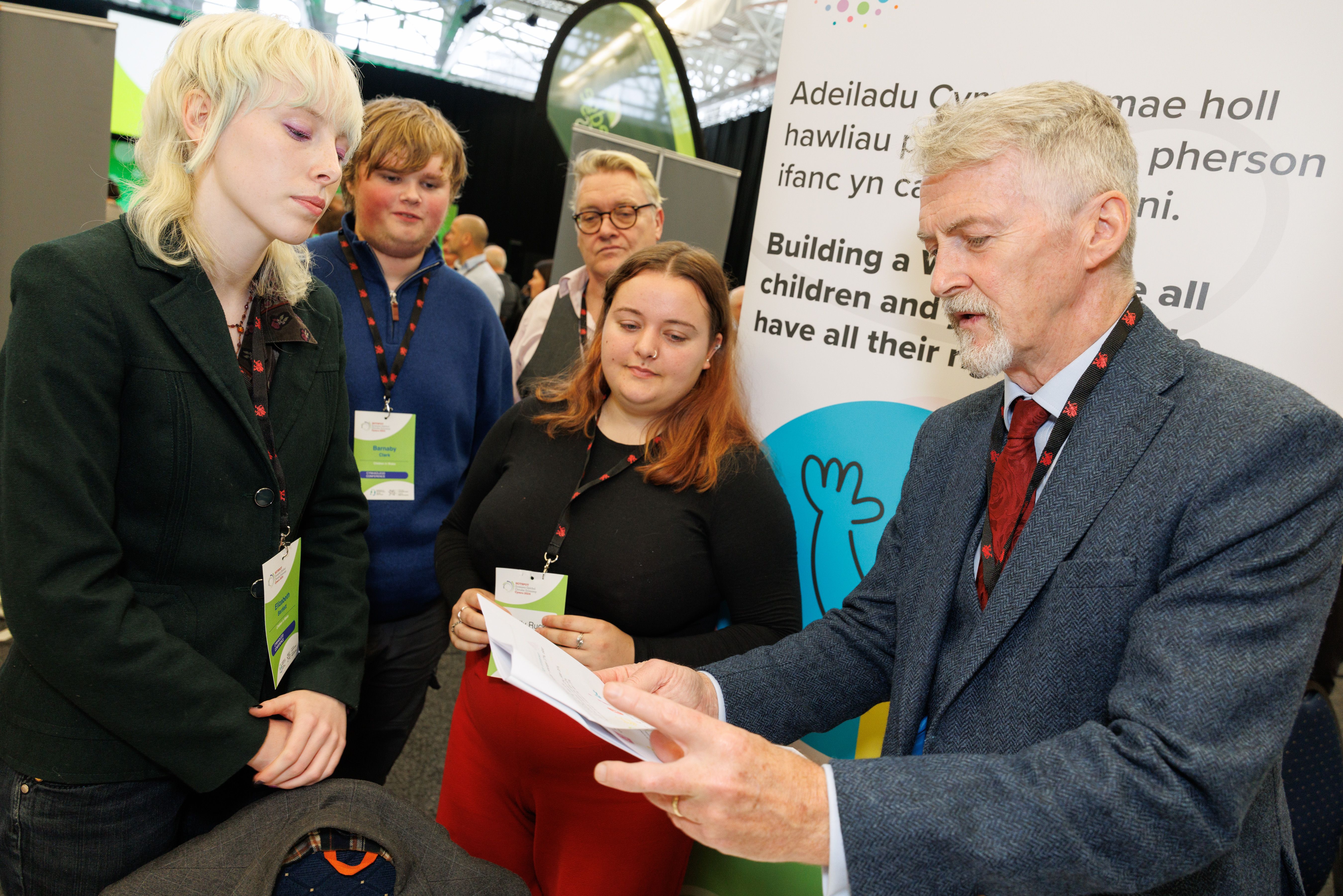 Deputy First Minister visits the Children in Wales stand.