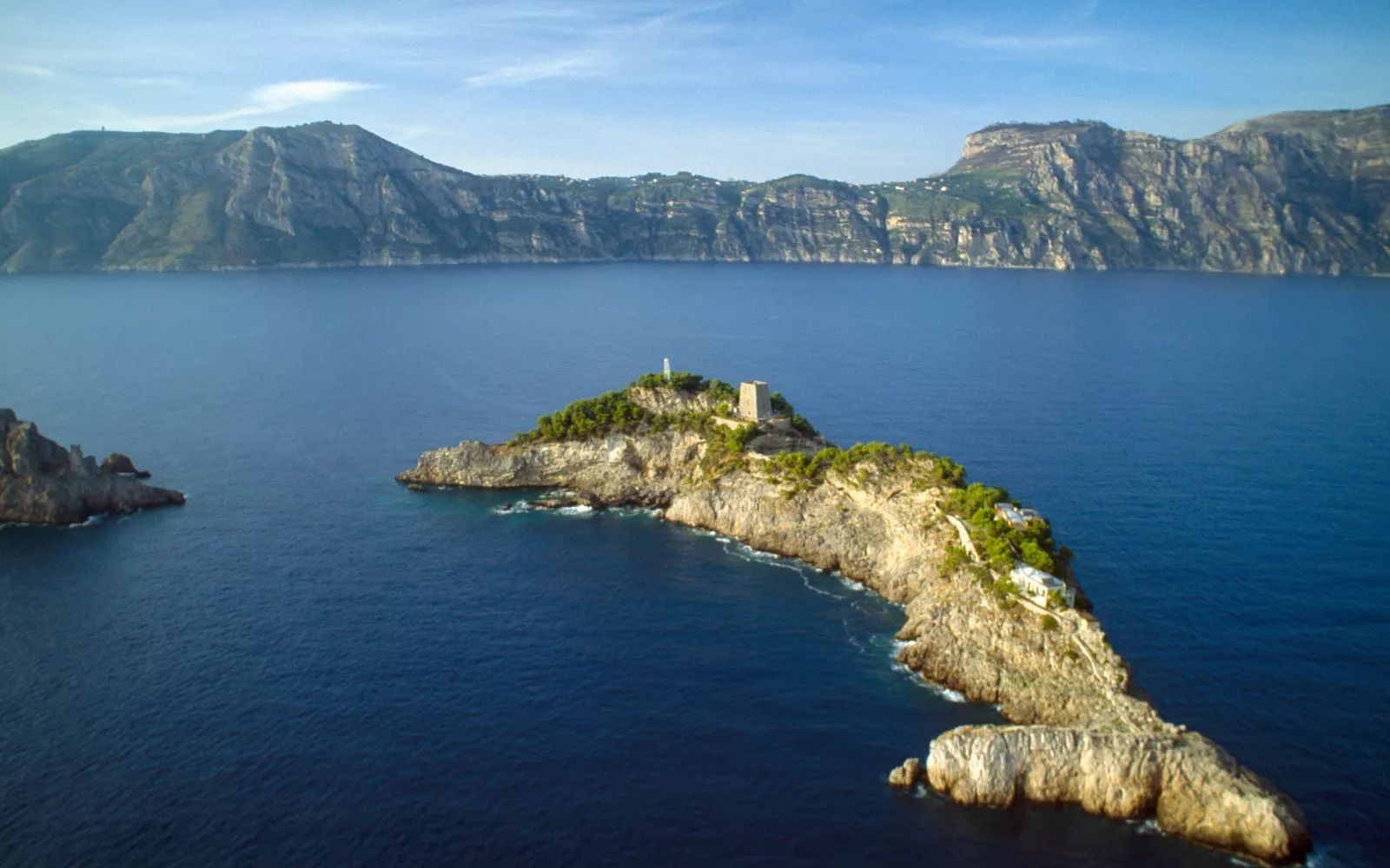 Roman villa remains at Punta Campanella