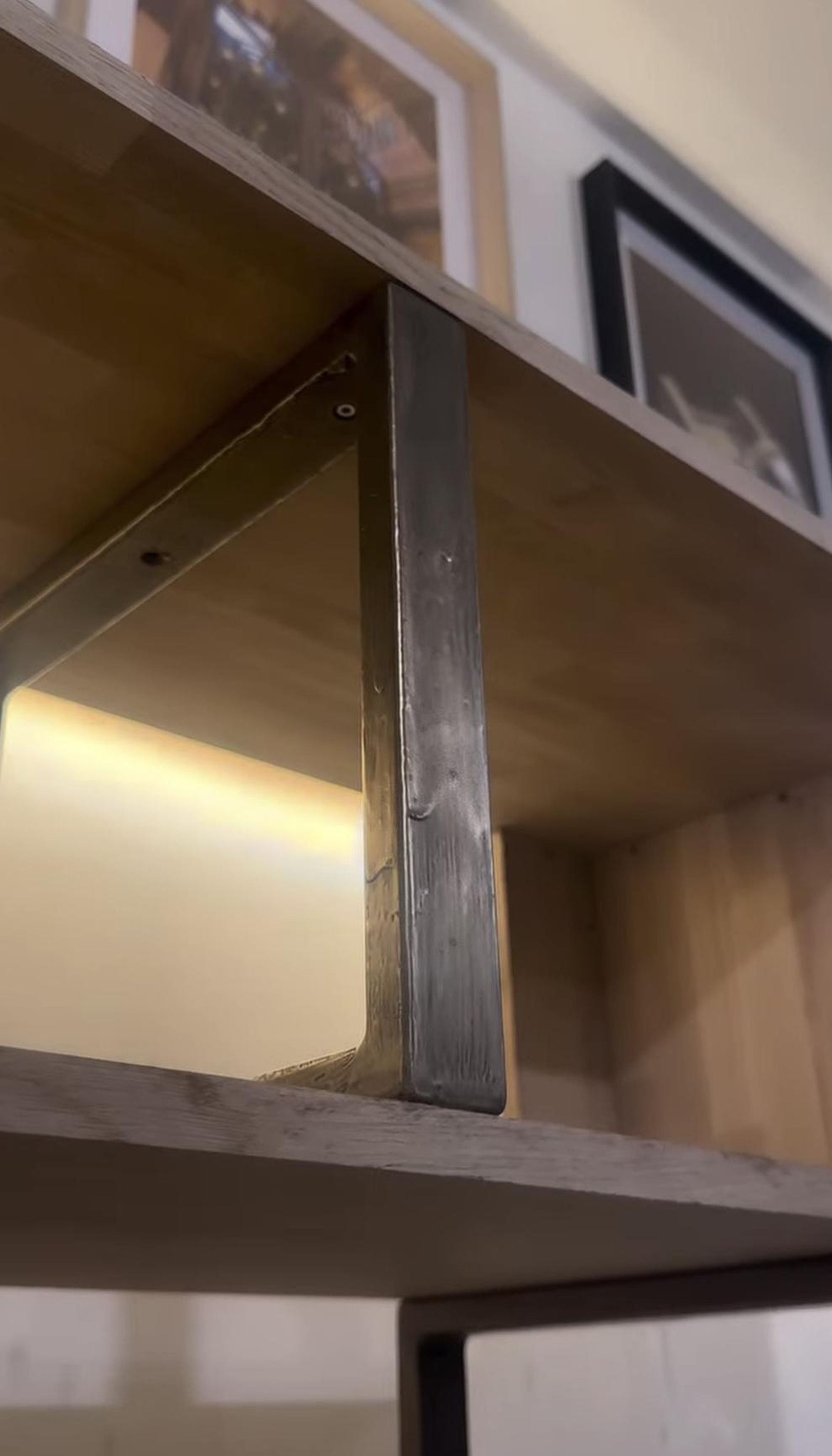 Bibliothèque et meuble TV, cannage rotin – vue 6