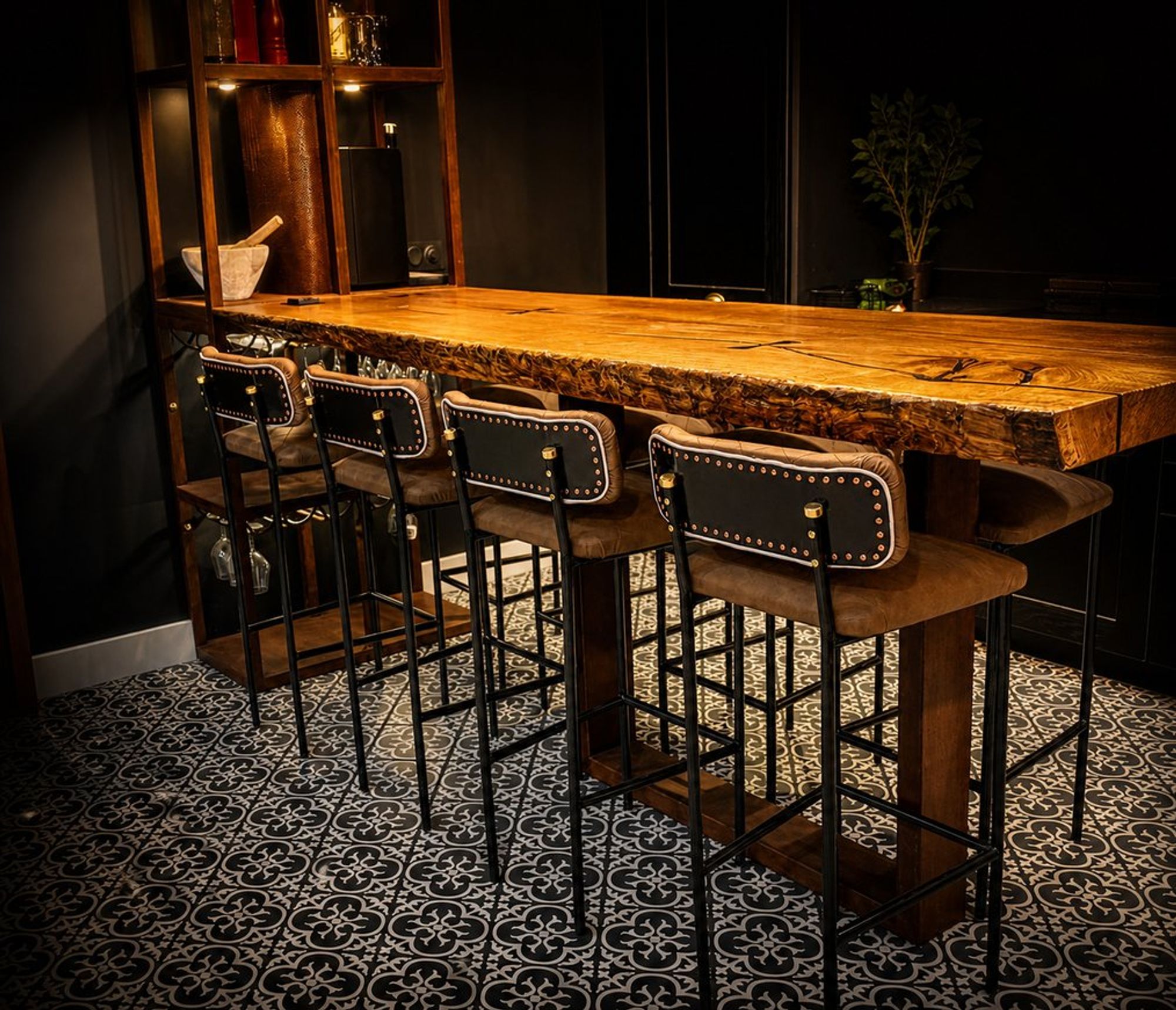 Bar au Beausset : agencement sur mesure – vue 8