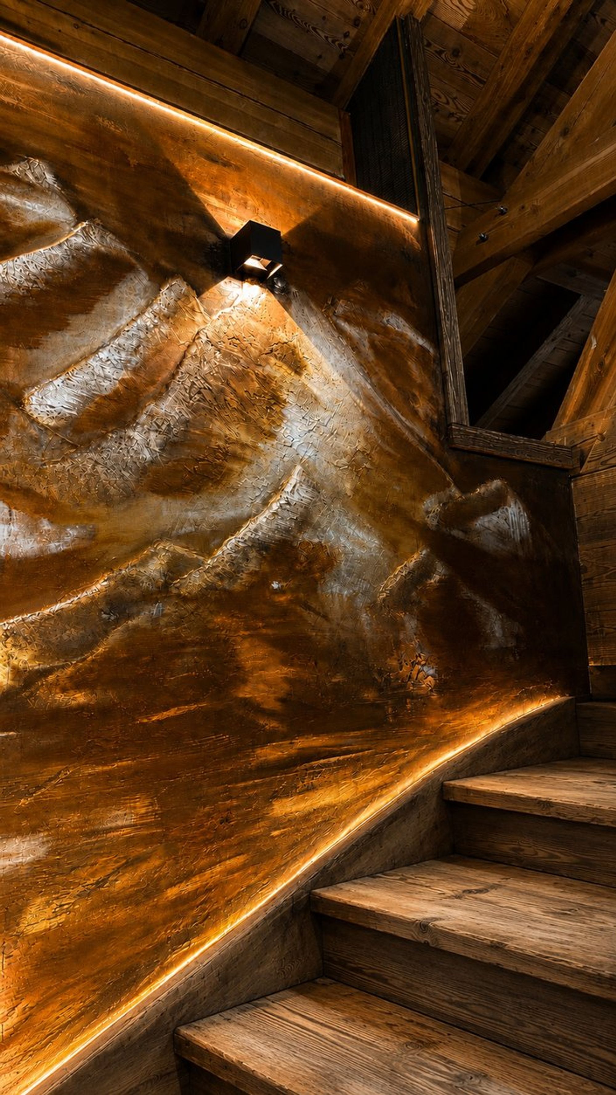 Chalet Aquila, Serre-Chevalier : mur à effet métal patiné – vue 4