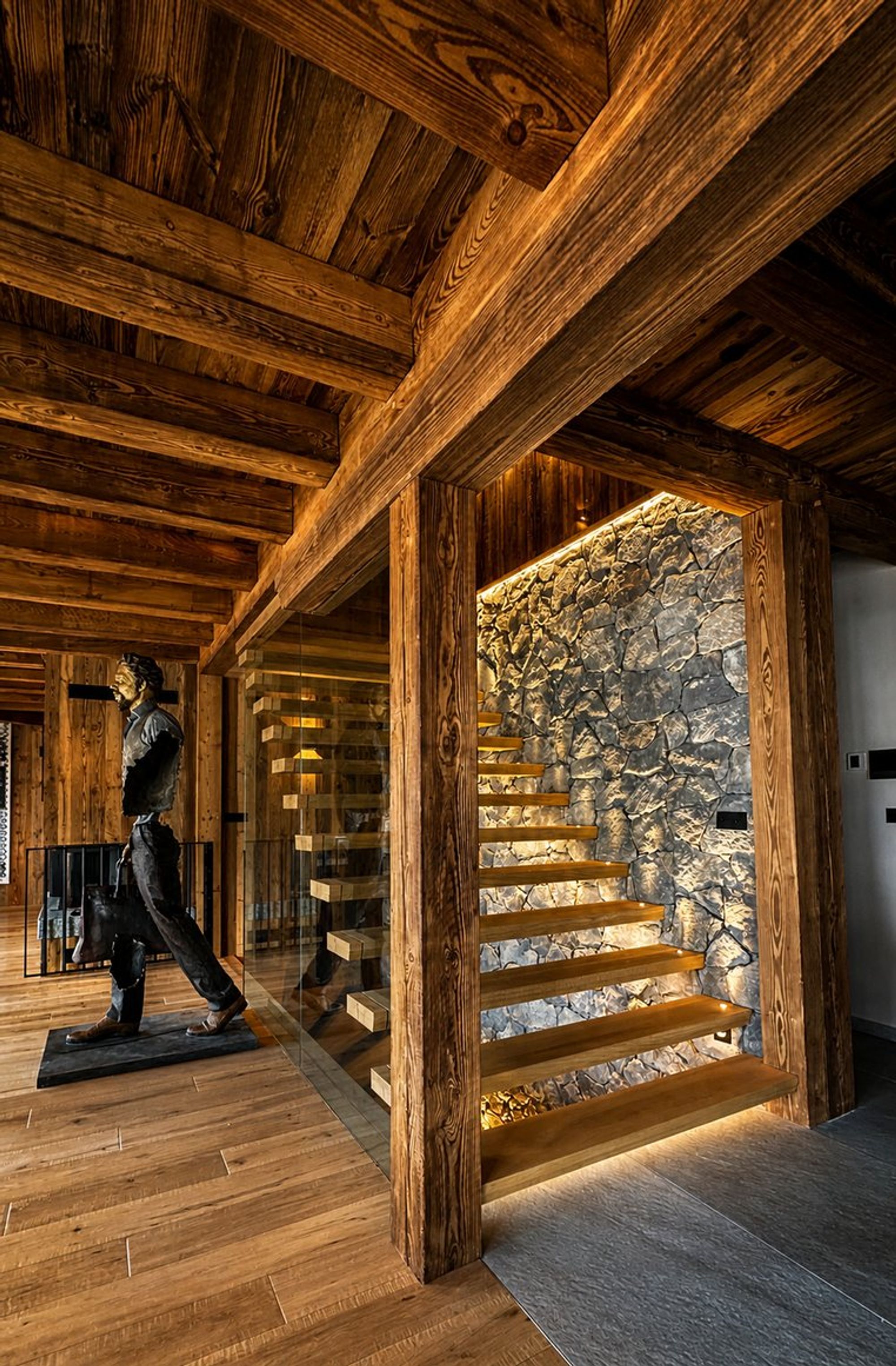 Chalet l’Yret, Serre-Chevalier : escalier en acier – vue 2