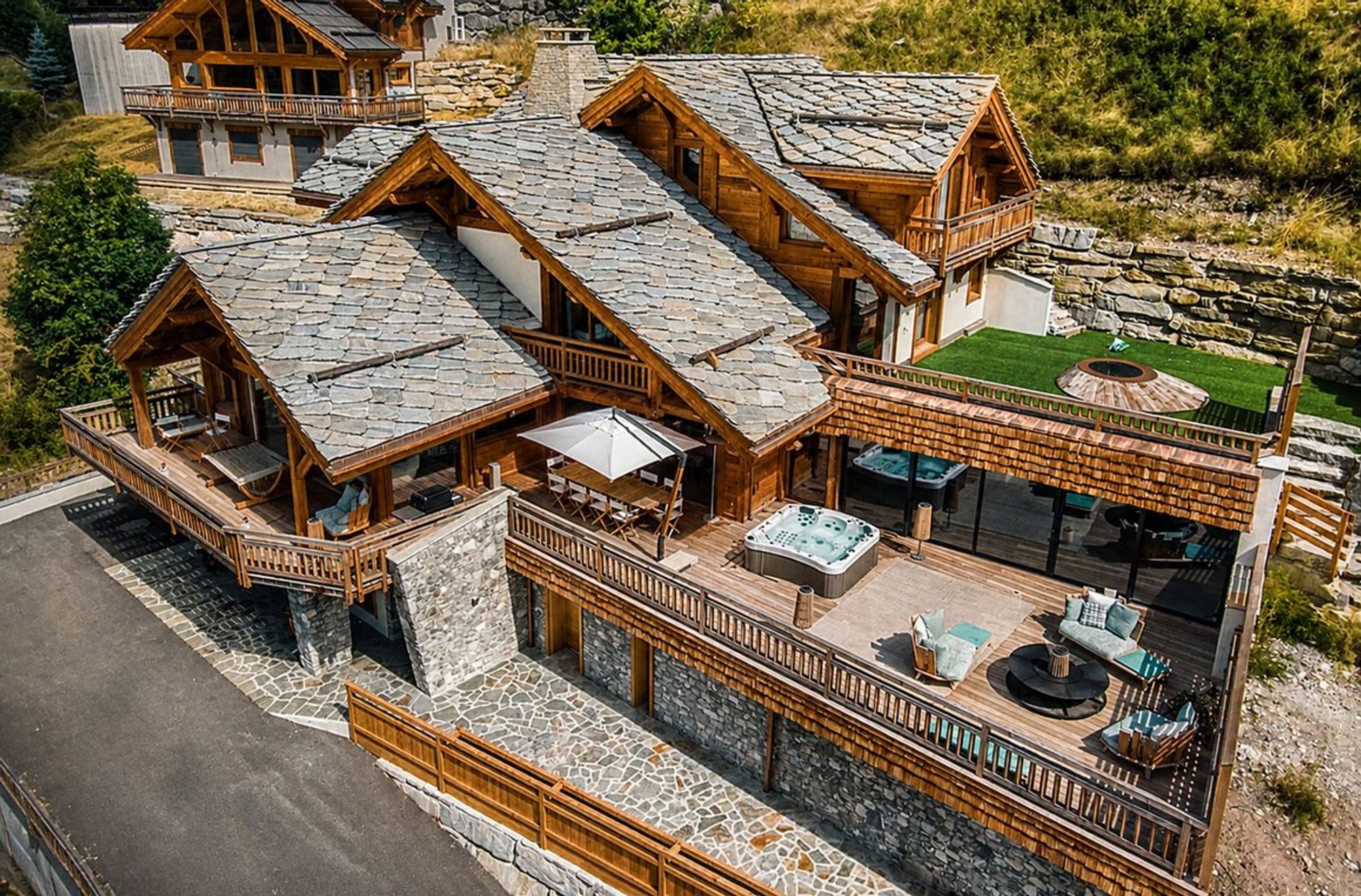 Chalet l’Yret, Serre-Chevalier : extérieur du chalet – vue 2
