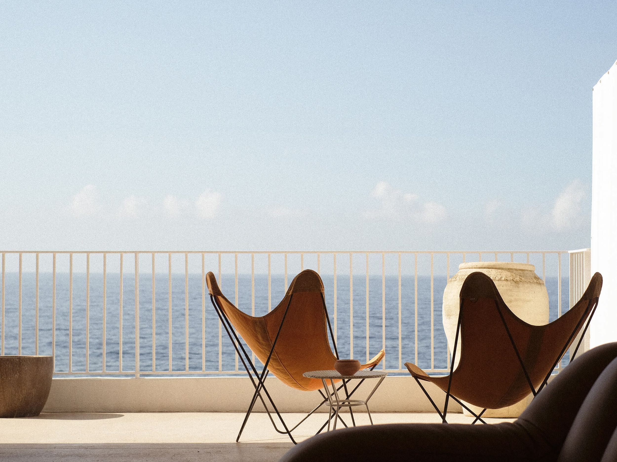 Les Roches Rouges - Festen Architecture