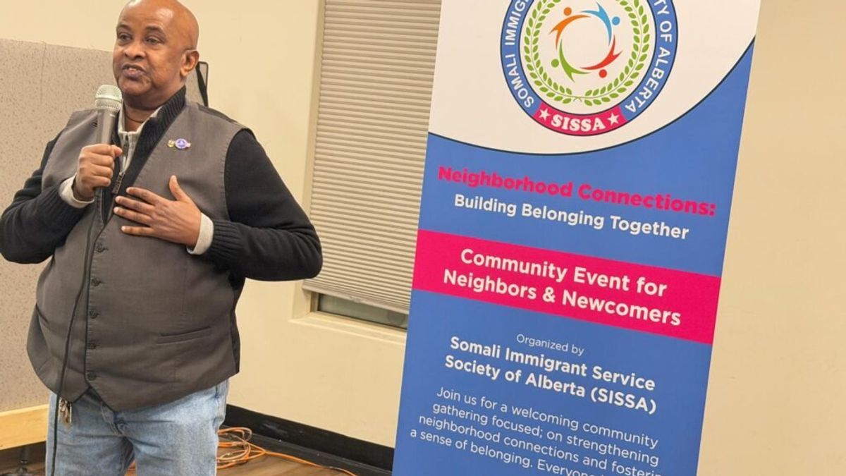 Community members gathered at SISSA's Neighbourhood Connections event.