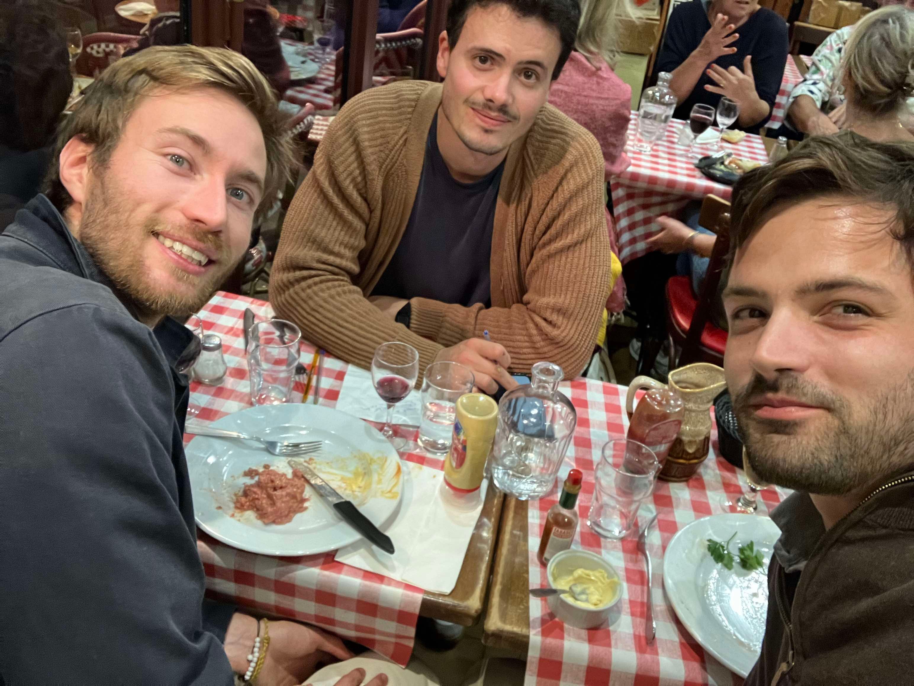 Romain, Guillaume et Baudouin, les trois fondateurs de Prends Ta Dose