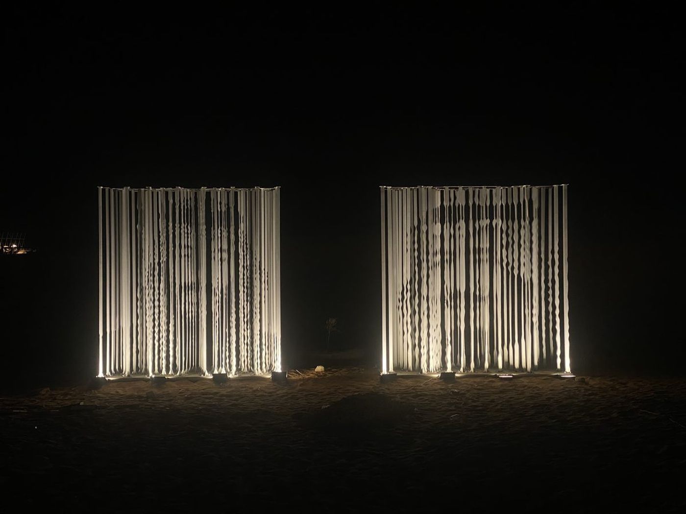 O Panels — Image 17