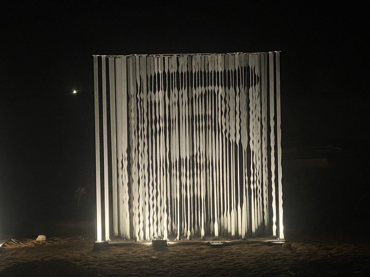 O Panels — Image 19