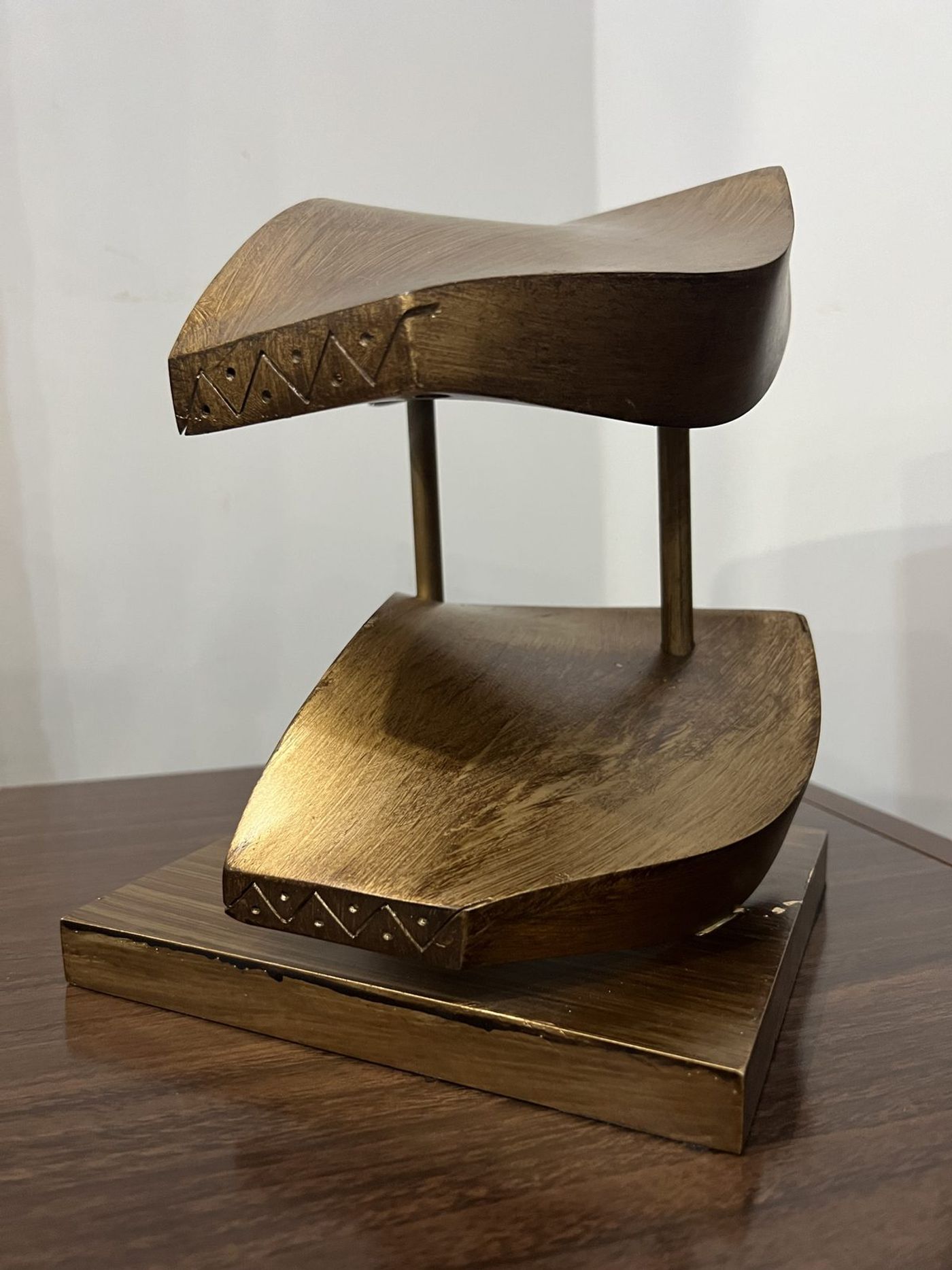 Re Small — Image 3