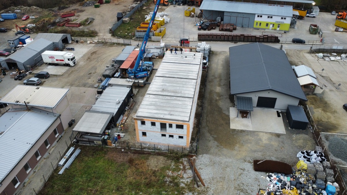 Polyfunkčna budova Bardejov