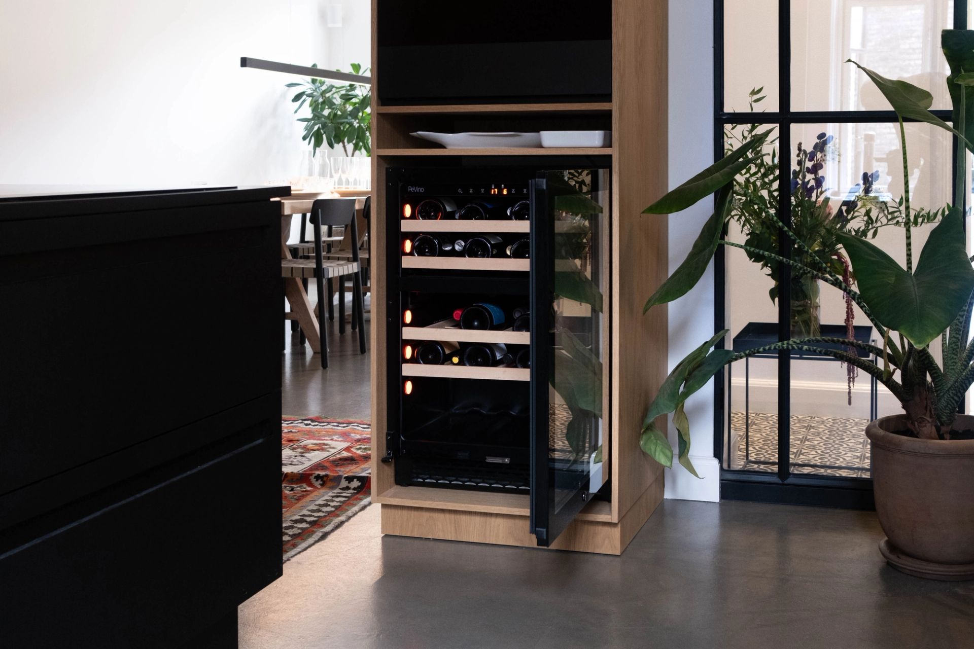 Pevino Majestic - Premium vinkøleskabe til det nye årti | Wineandbarrels