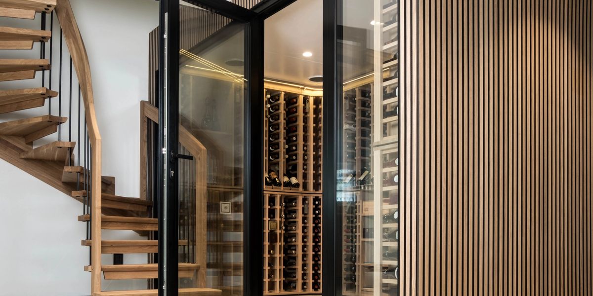 Interior de la bodega | Wineandbarrels