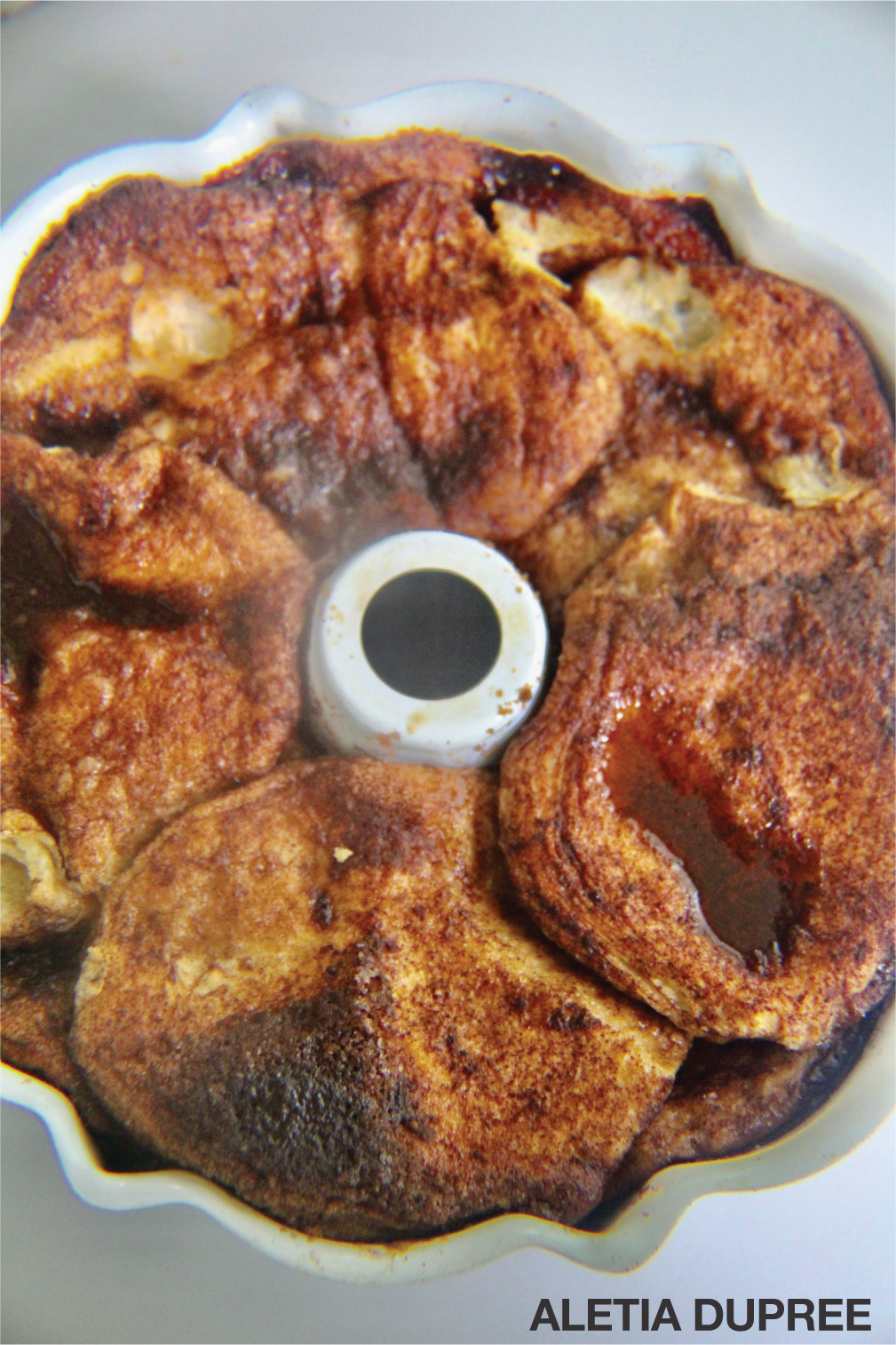 Cinnamon_Roll_Cherry_Coffee_Cake-07