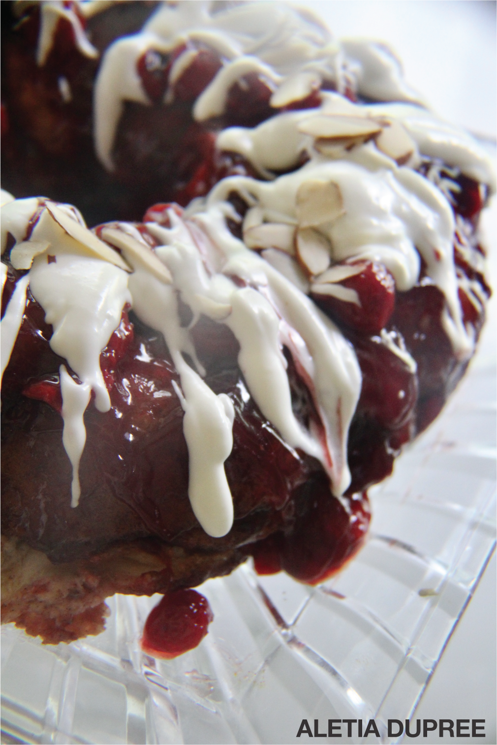 Cinnamon_Roll_Cherry_Coffee_Cake-06