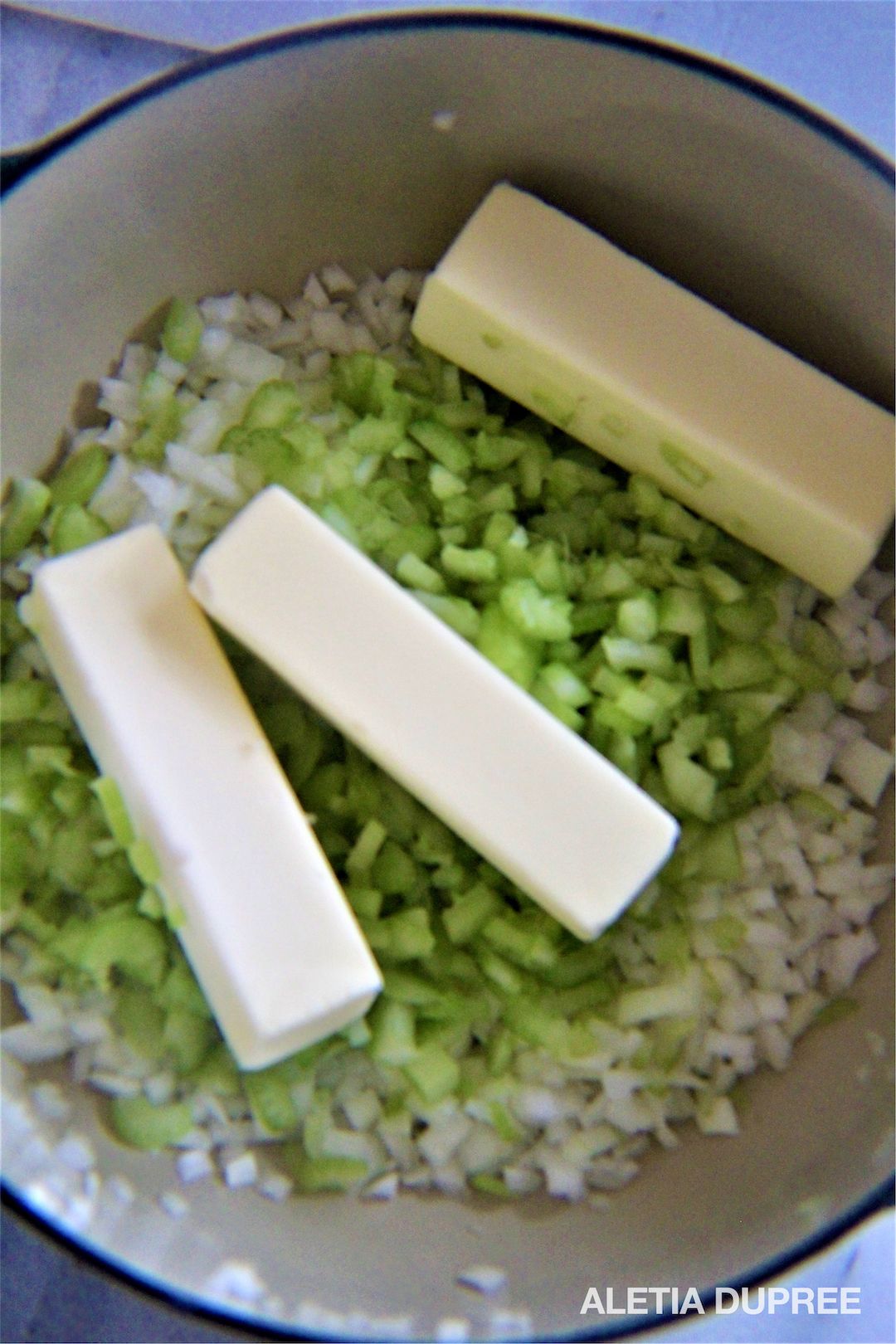 aletia-dupree-southern-cornbread-dressing