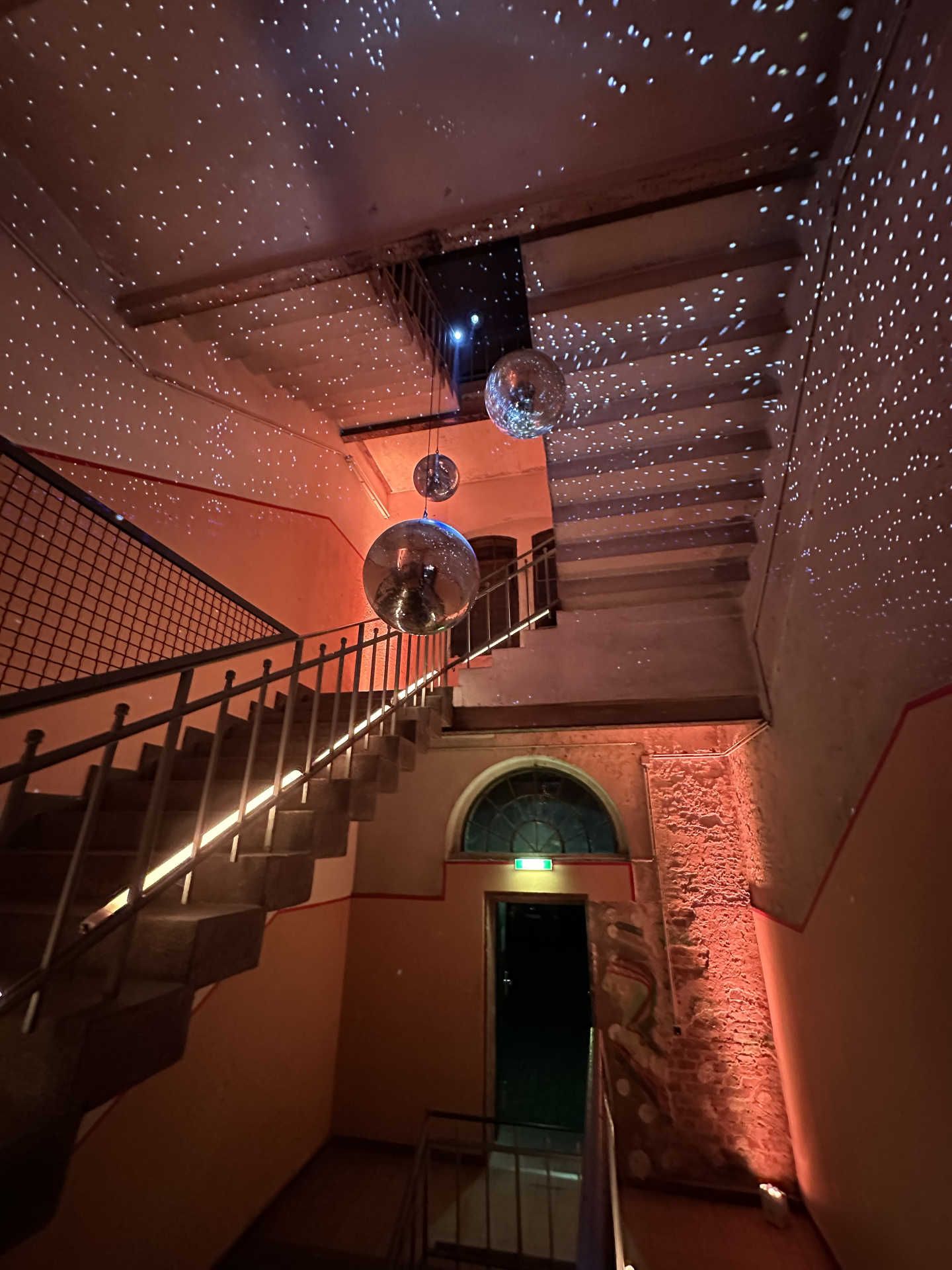 MHB Hall discokugeln Mirrorballs