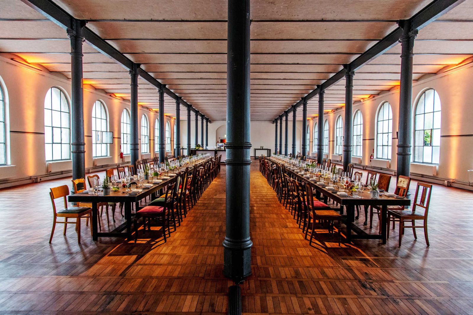 MHB Tafeltische vintage Dinner Berlin event