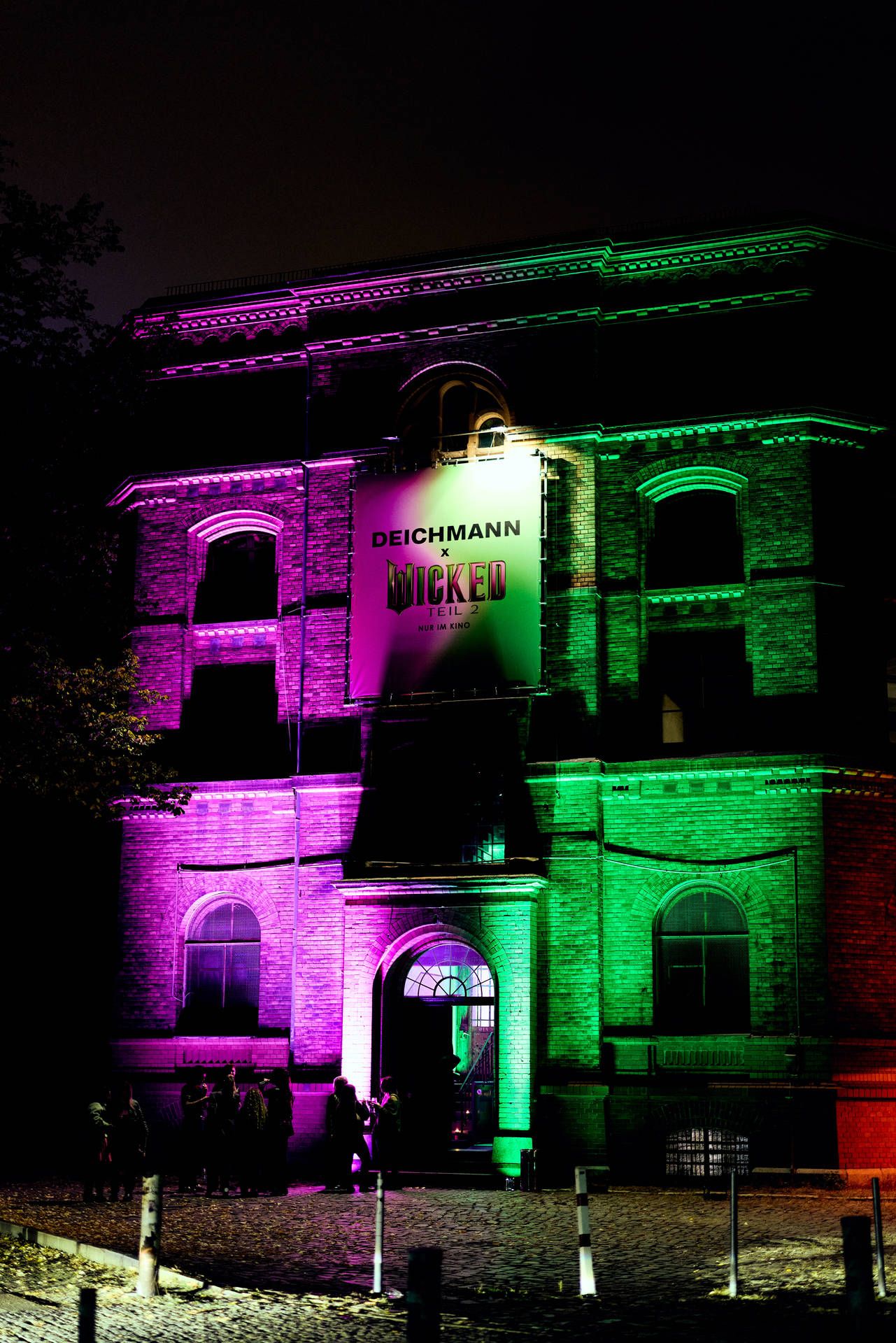 Historische Eventlocation Berlin abends stimmungsvoll illuminiert
