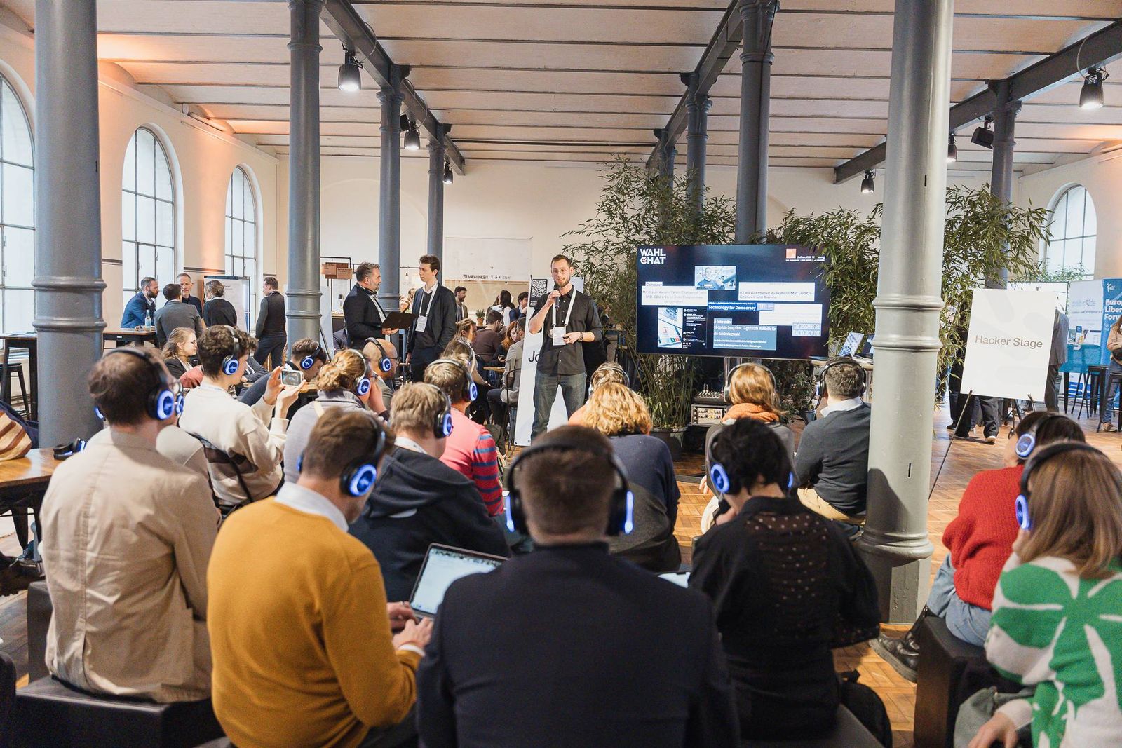 Aufnahme: kreativmedia, Stage-Session — Tagung im Magazin in der Heeresbäckerei, Berlin