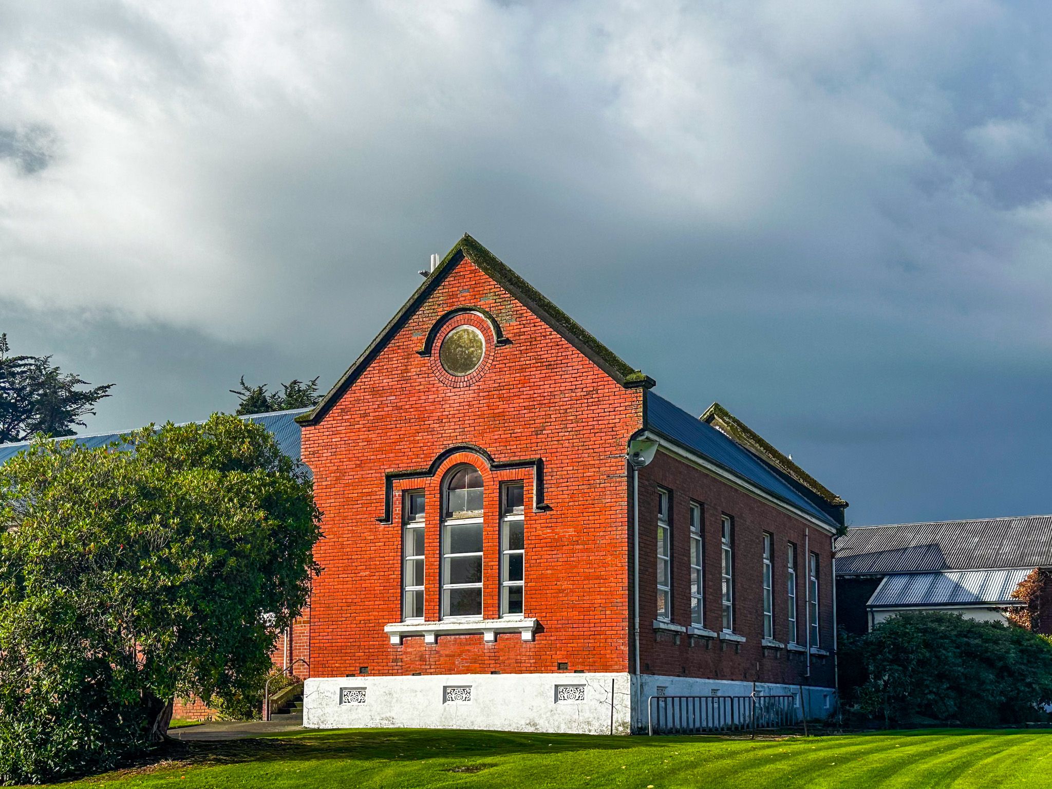 Image 10 of 10