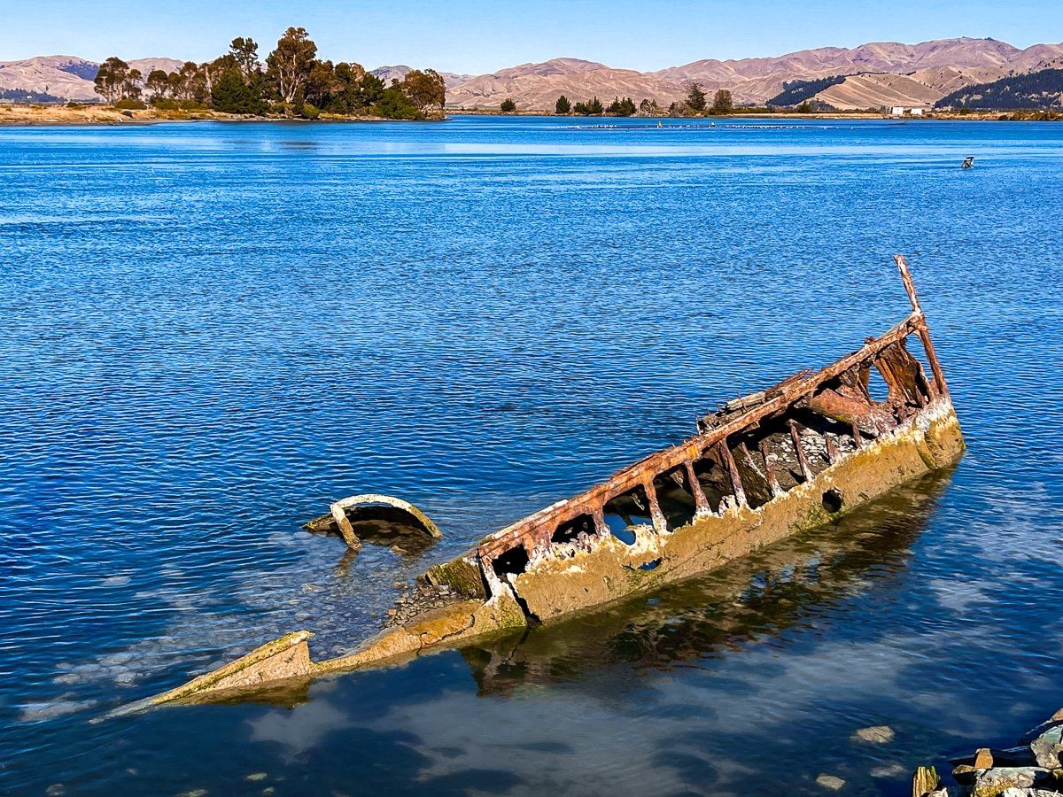 Wairau Bar and SS Kennedy Wreck