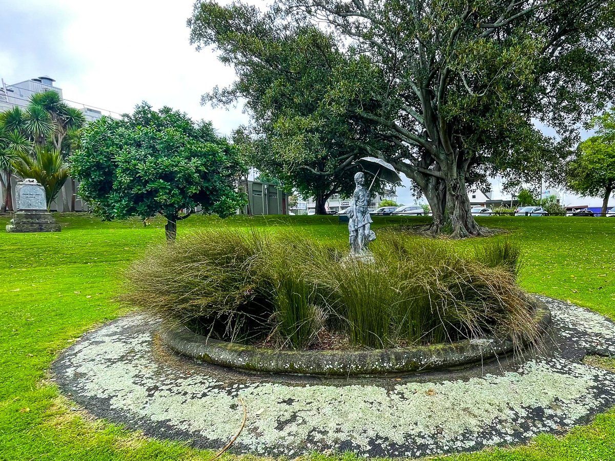 Moutoa Gardens