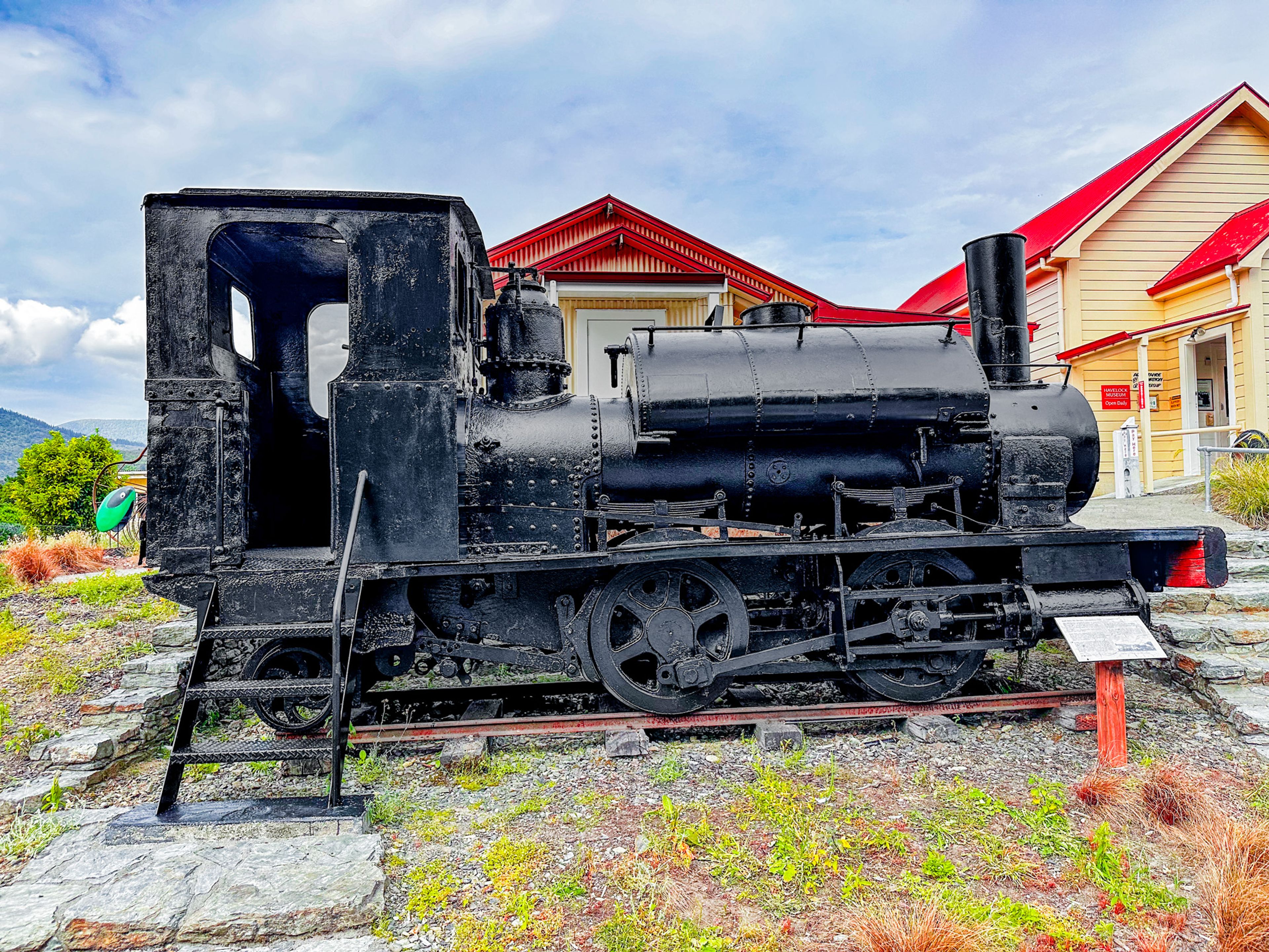 Image 8 of 10