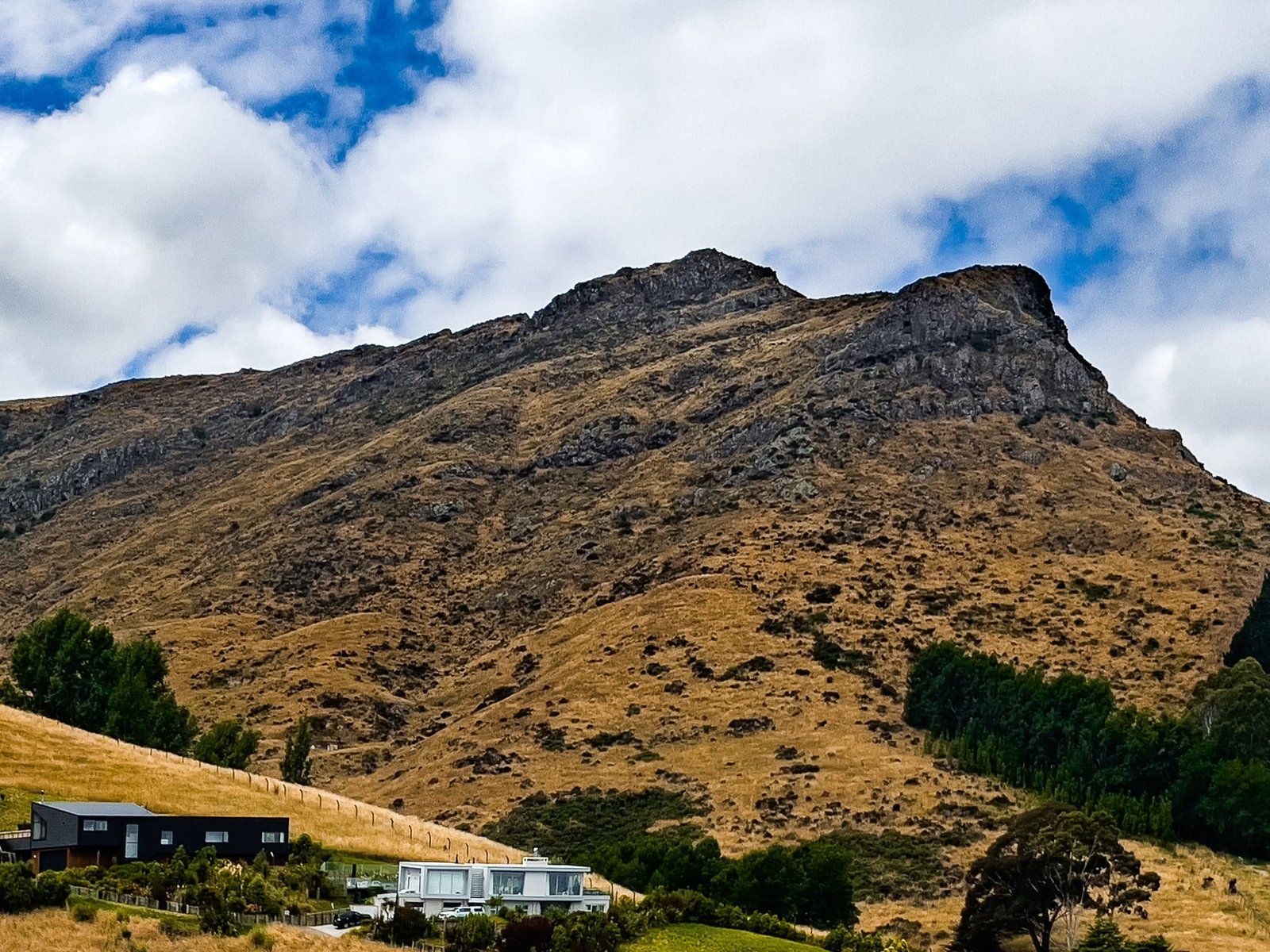 Image 3 of 9