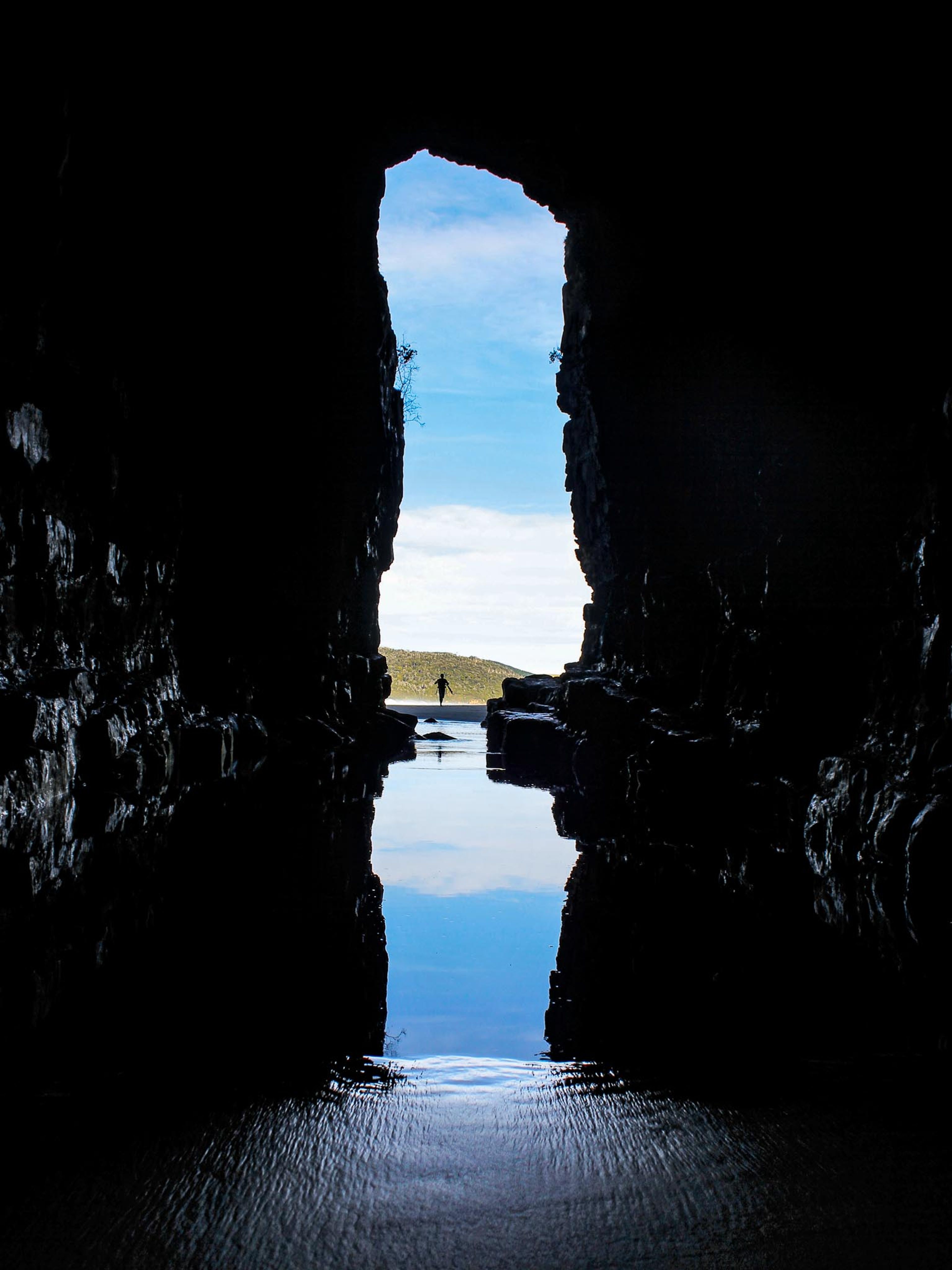 Image 4 of 10