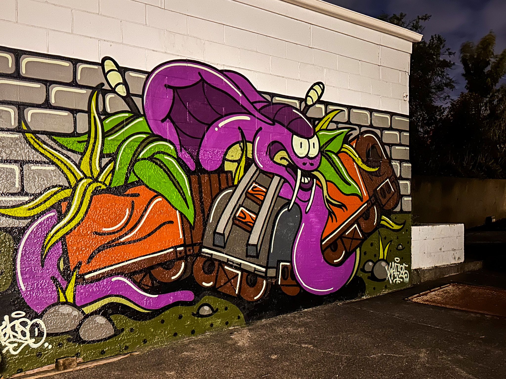 Image 5 of 10