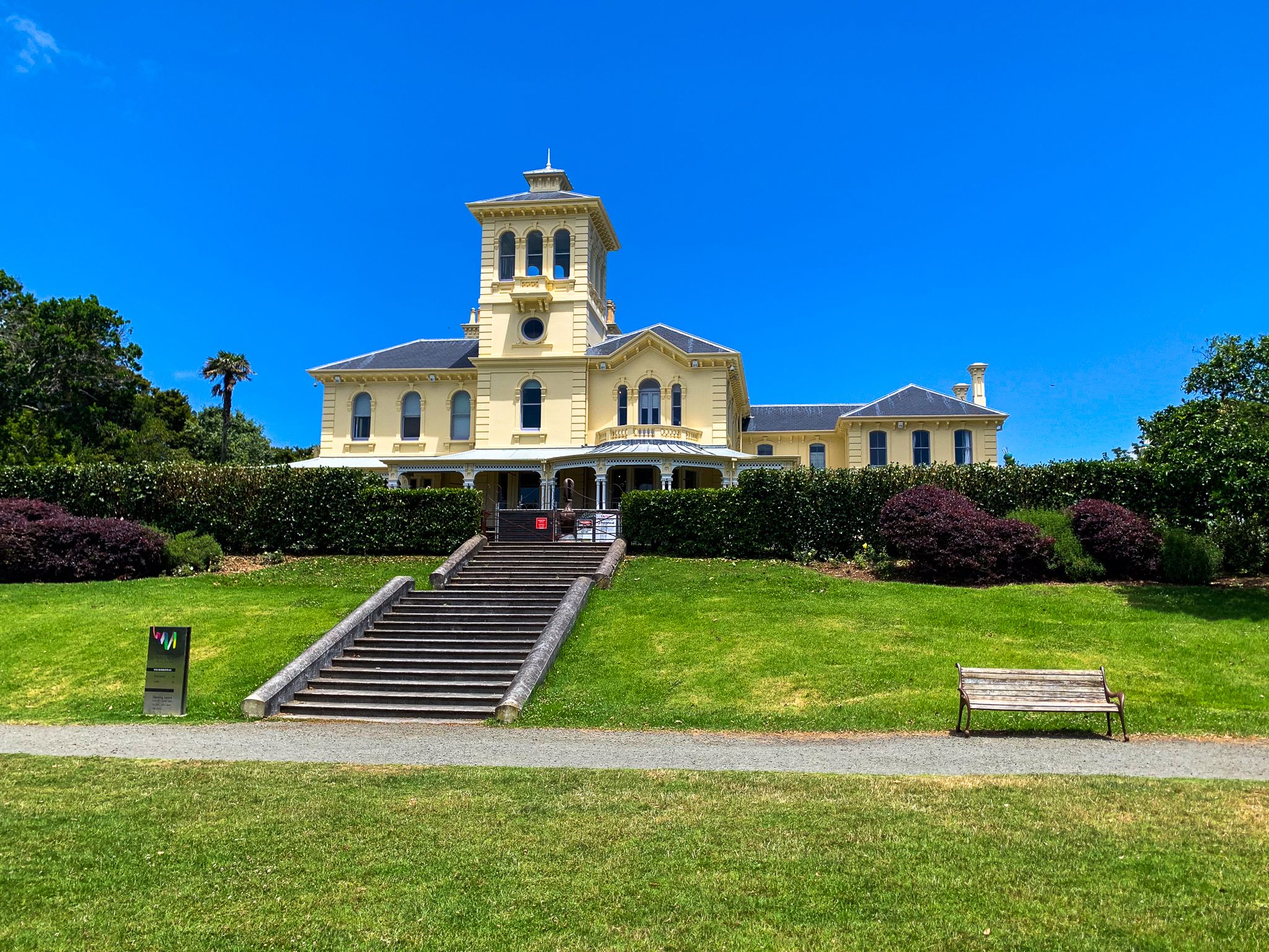 Image 10 of 10