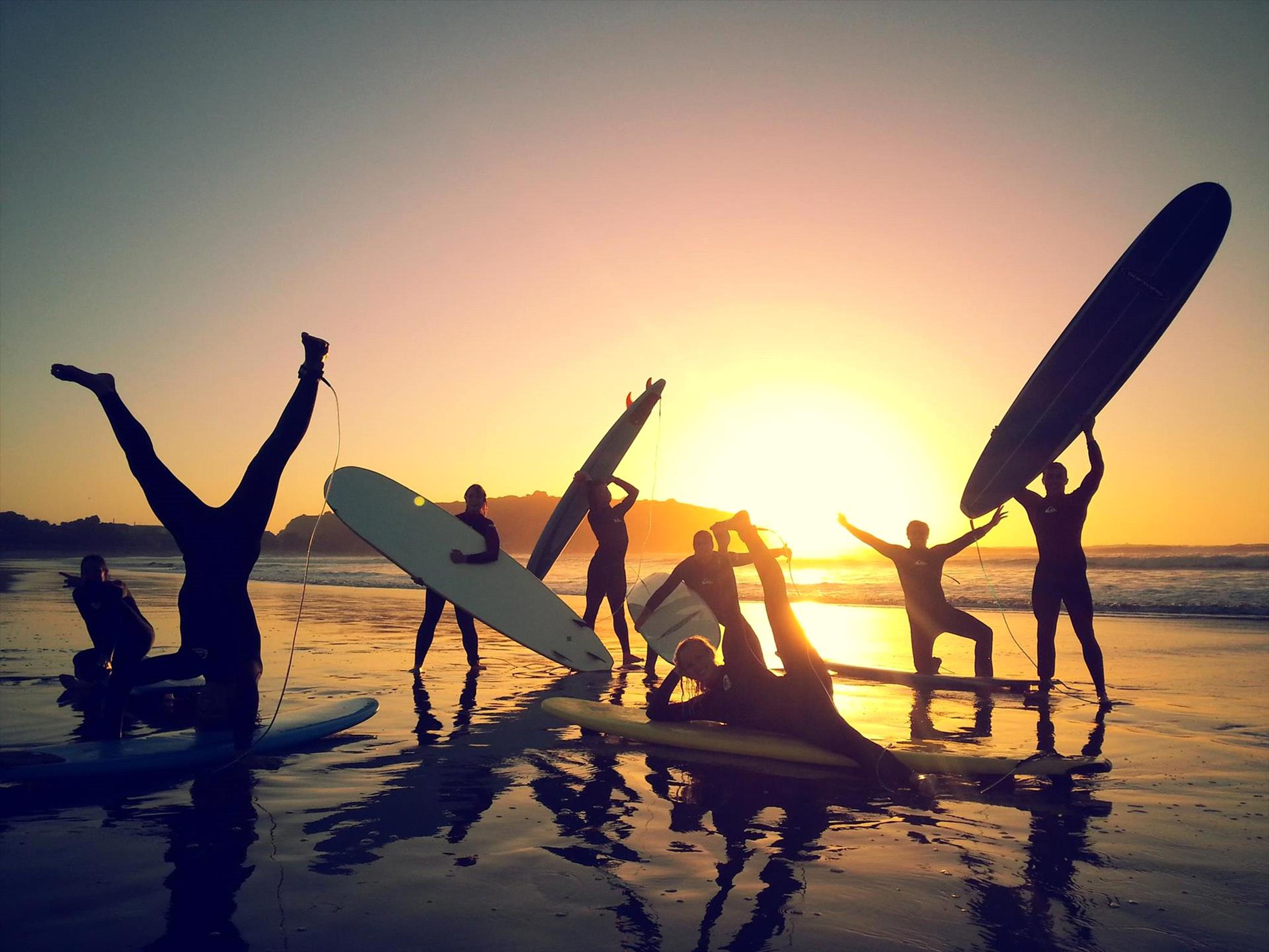 Bazils Hostel & Surf School