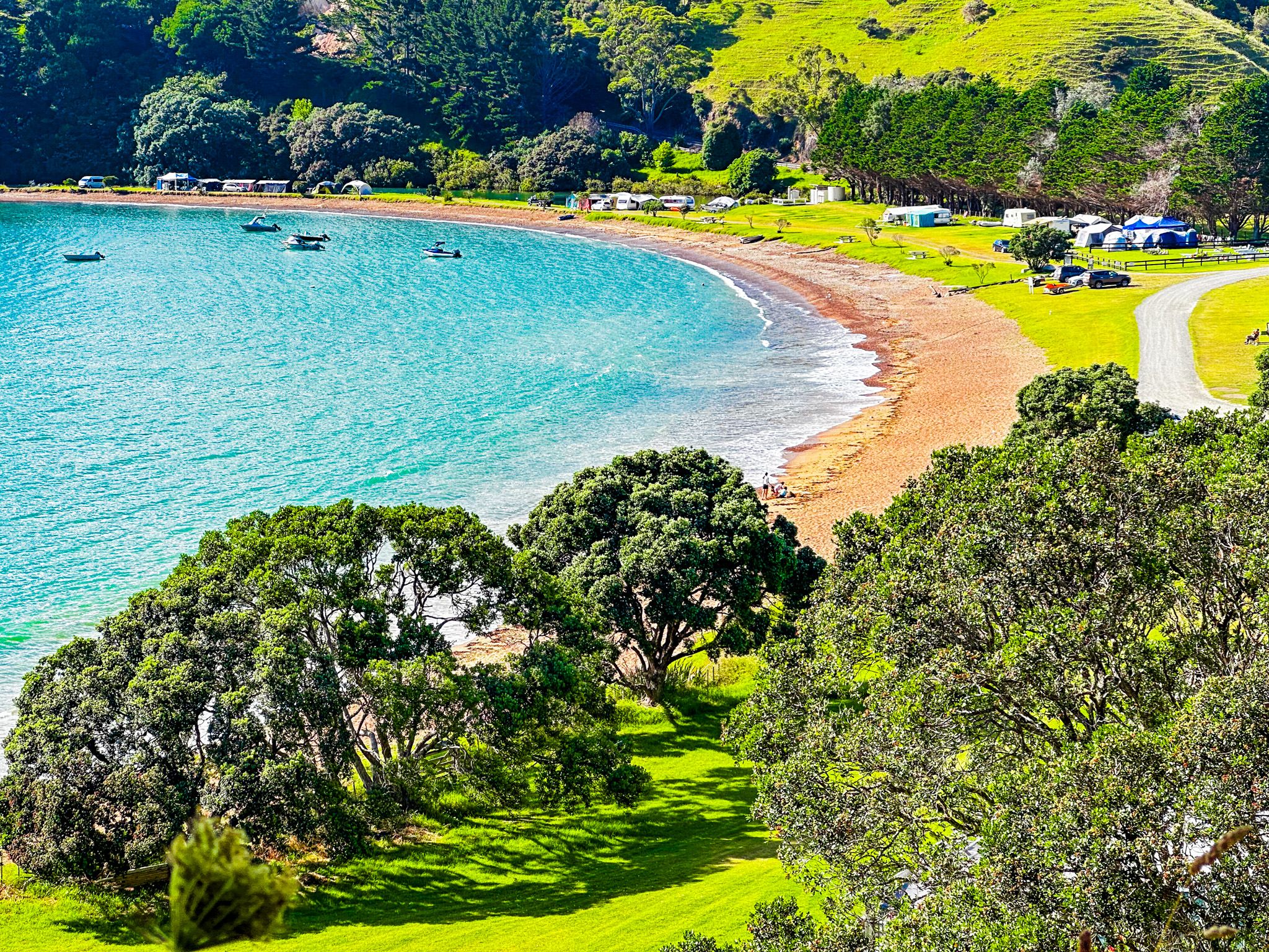 Mahinepua Bay
