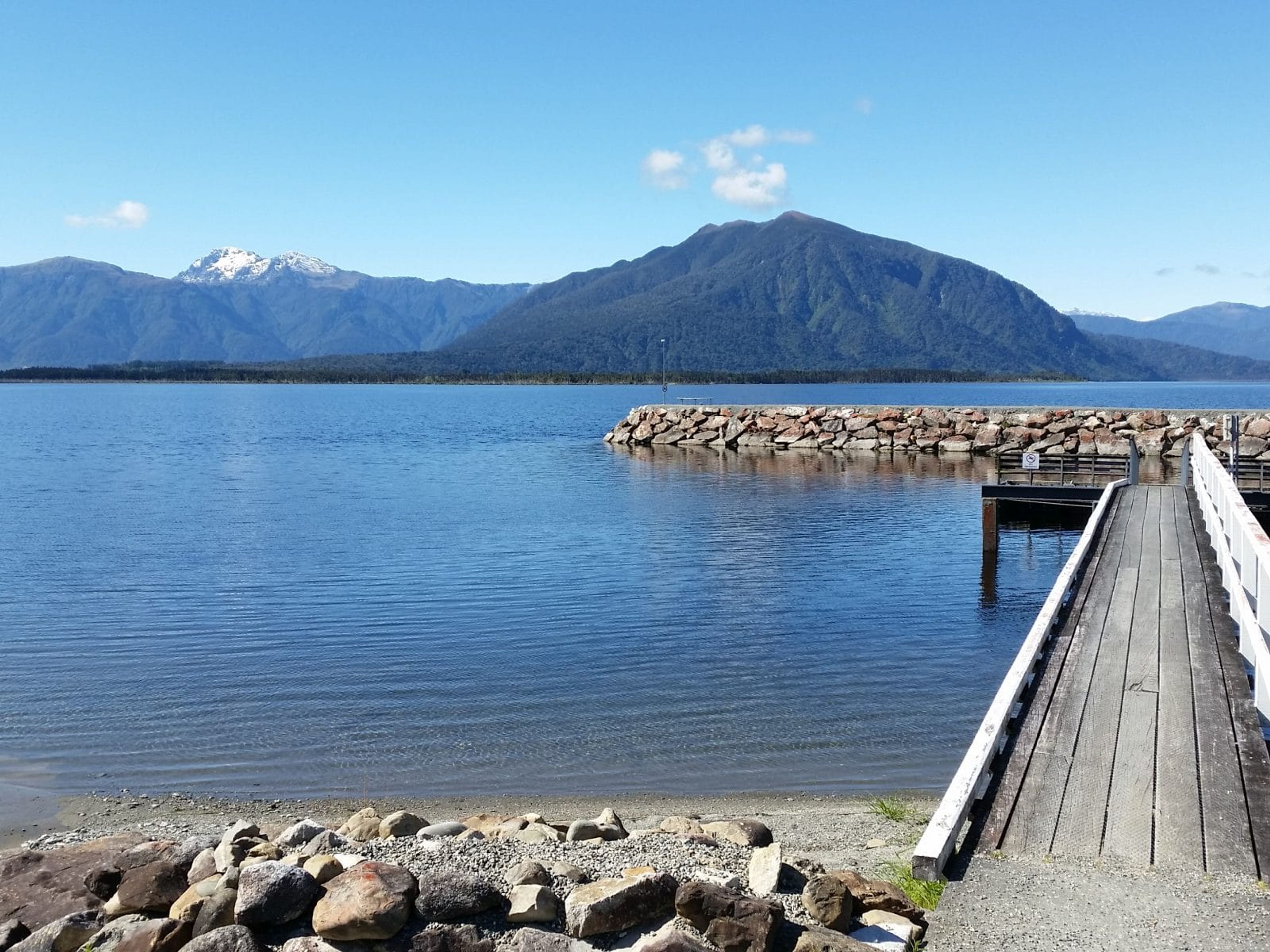 Lake Brunner Motor Camp