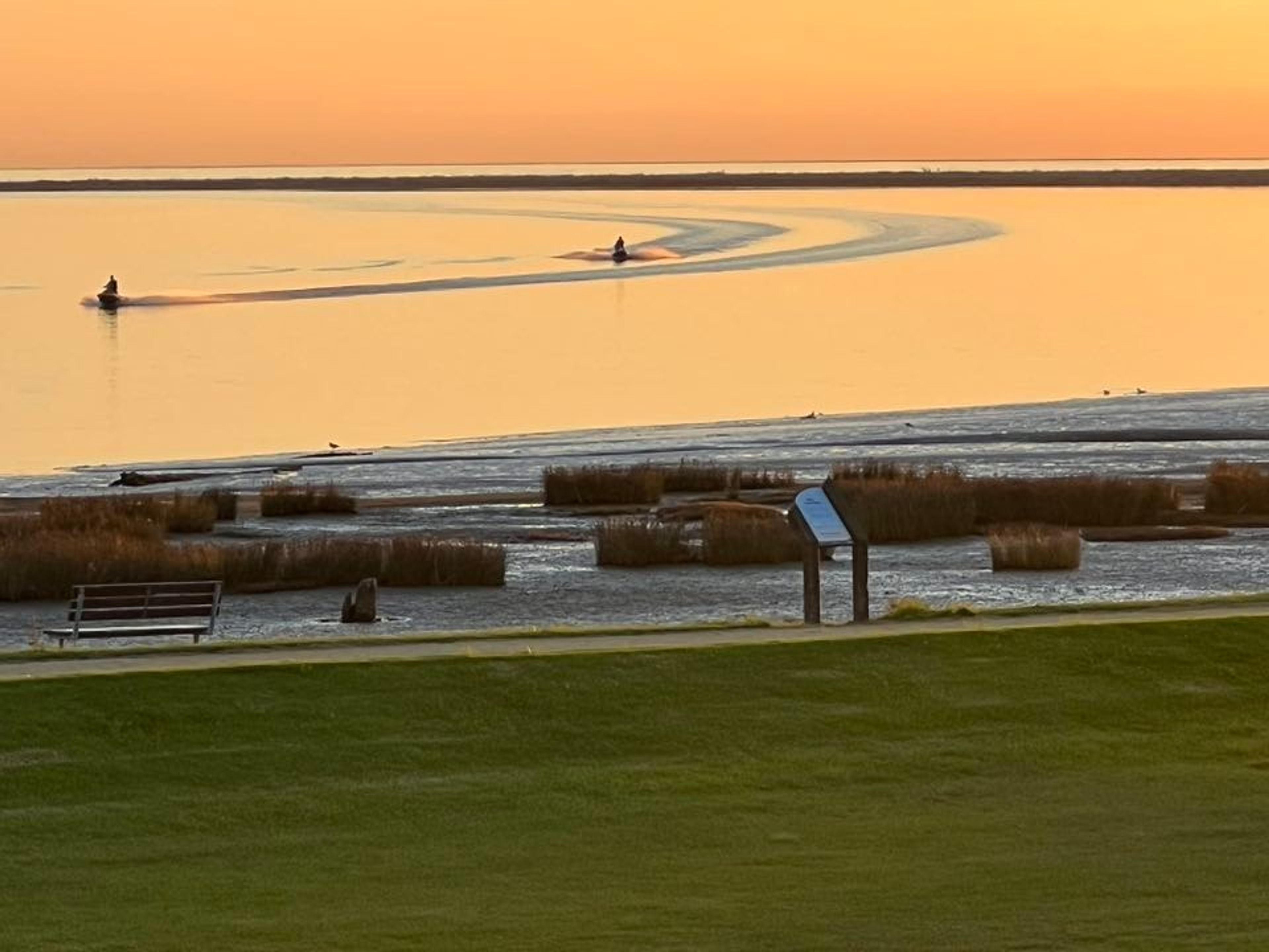 Foxton Beach Holiday Park