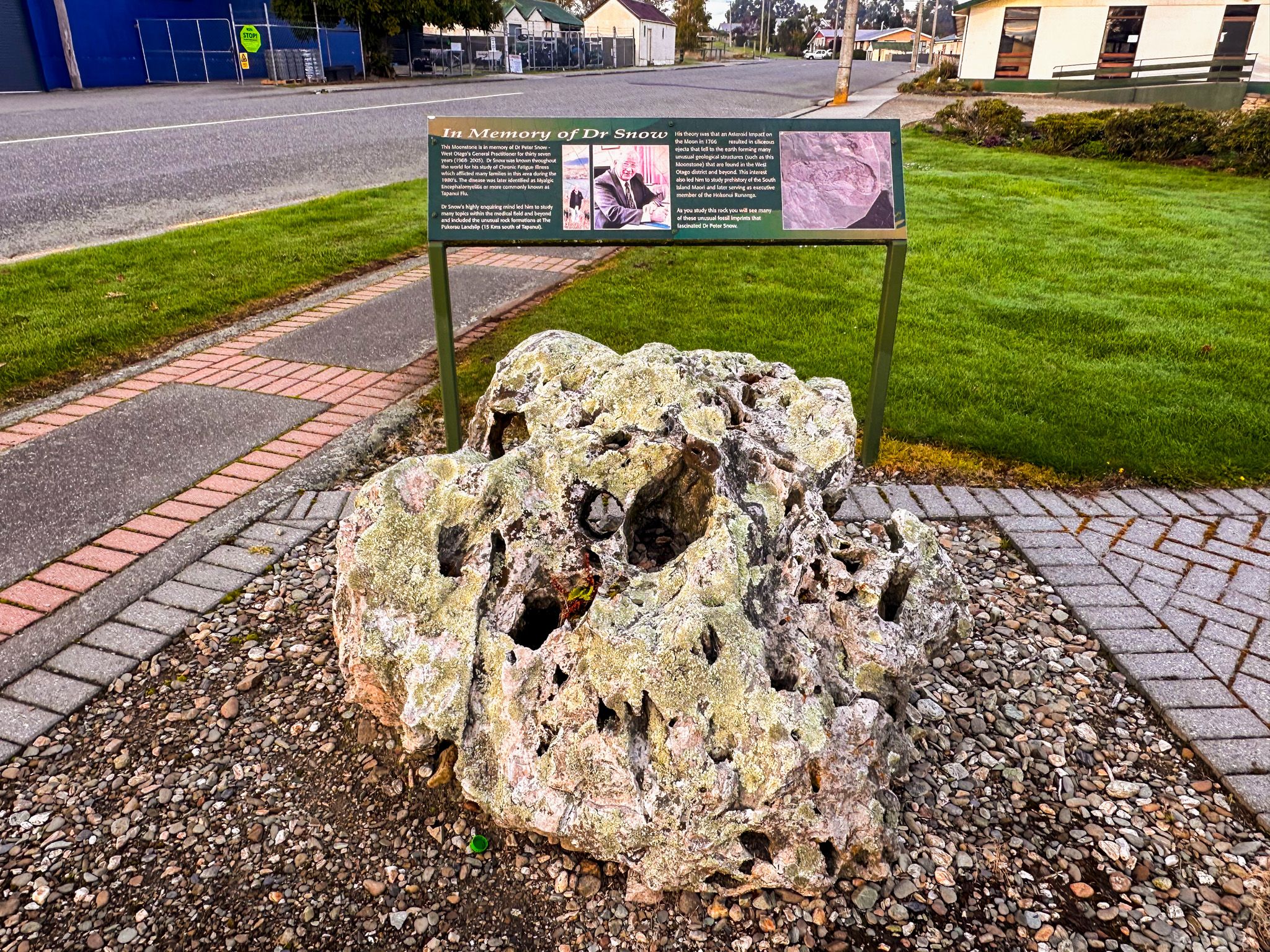 Image 10 of 10