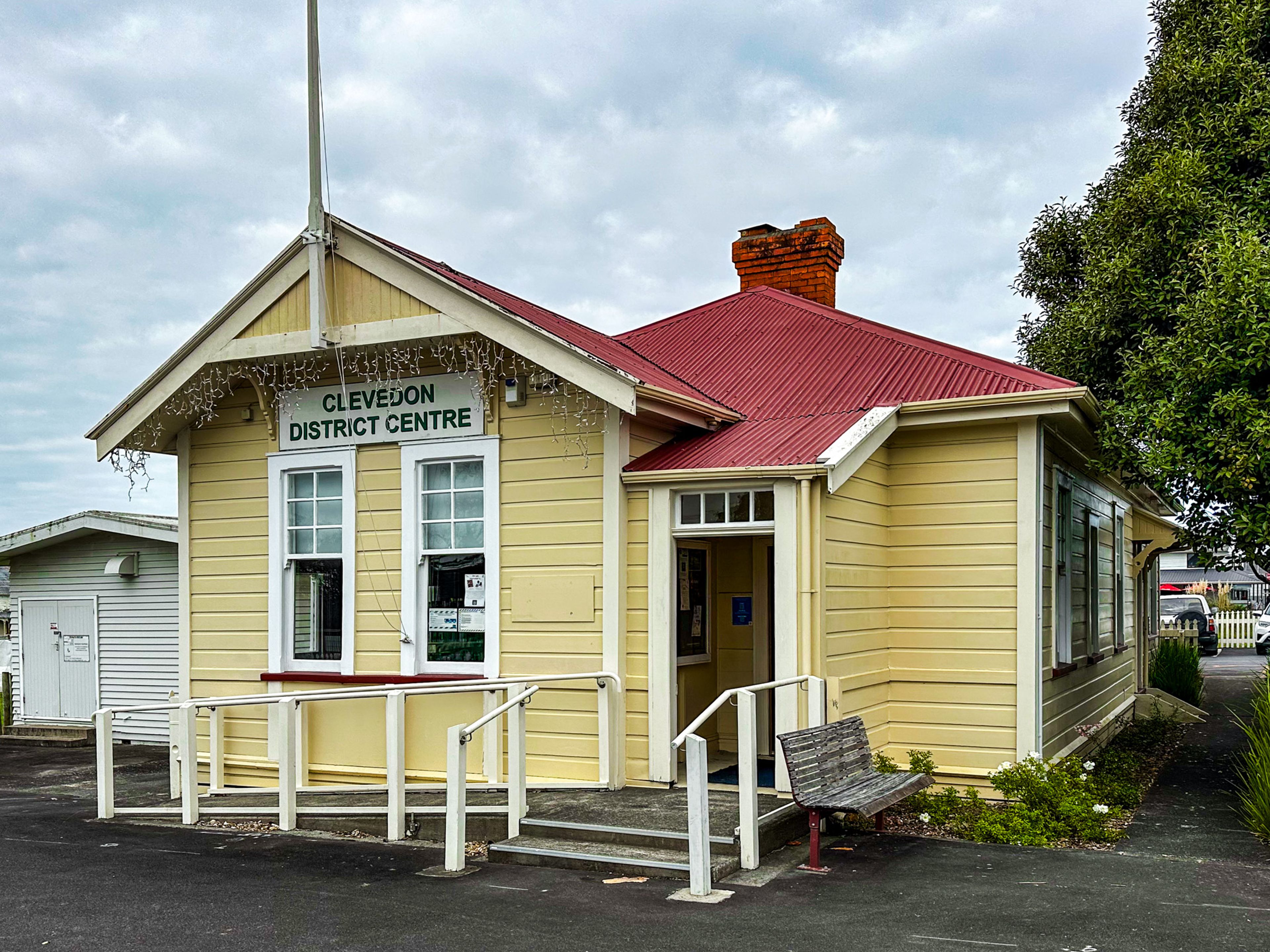 Image 10 of 10
