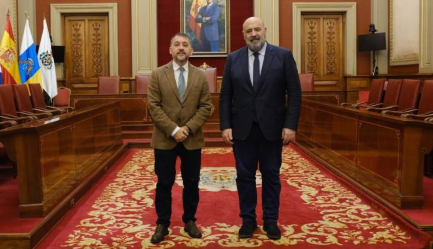 Palma y Santa Cruz de Tenerife formalizan su hermanamiento con la mirada puesta en Palma 2031 / Palma i Santa Cruz de Tenerife formalitzen el seu agermanament amb la mirada posada en Palma 2031