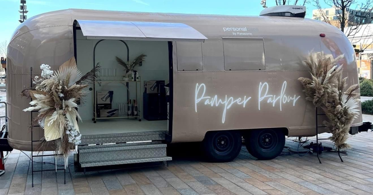 transformation de caravane airstream
