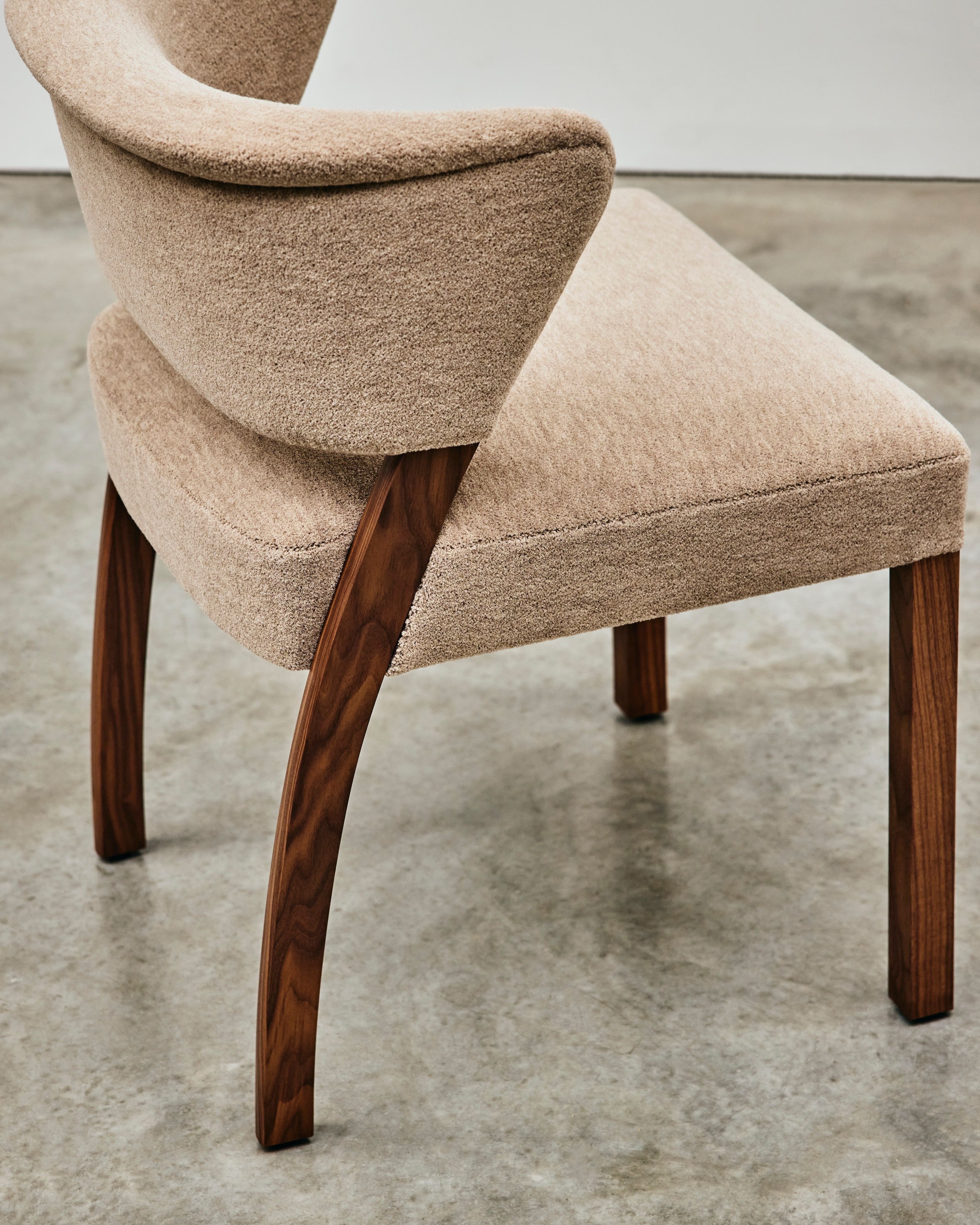 Ess Chair