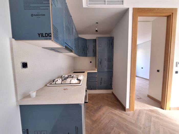 SIGNATURE LIVING — 4