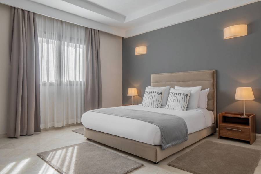 LE CONDOMINIUM — 14