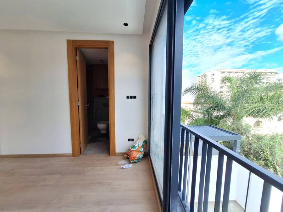 SIGNATURE LIVING — 8