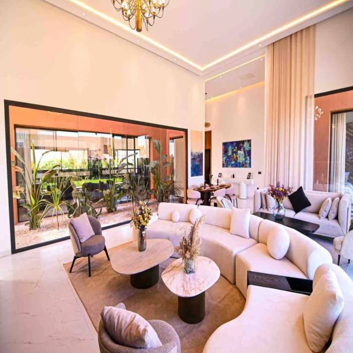 SIGNATURE LUXURY VILLA — 5