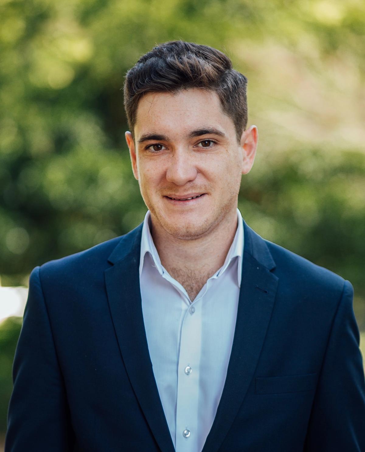 Andrew Quinn Australian Debt Solvers