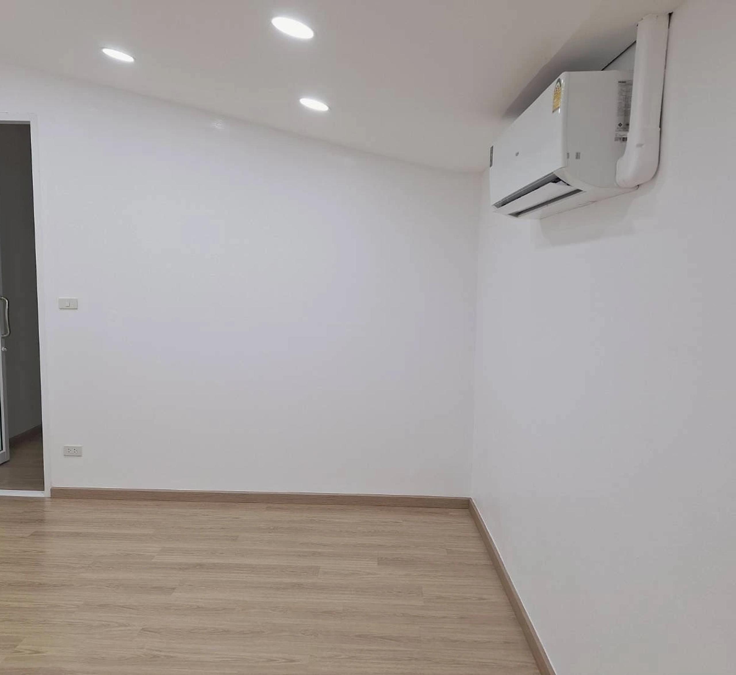 Wall painting for a warehouse office renovation