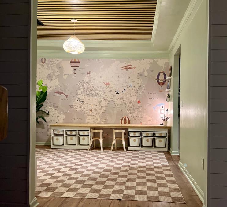 The Design Behind This Calm and Functional Kids’ Playroom