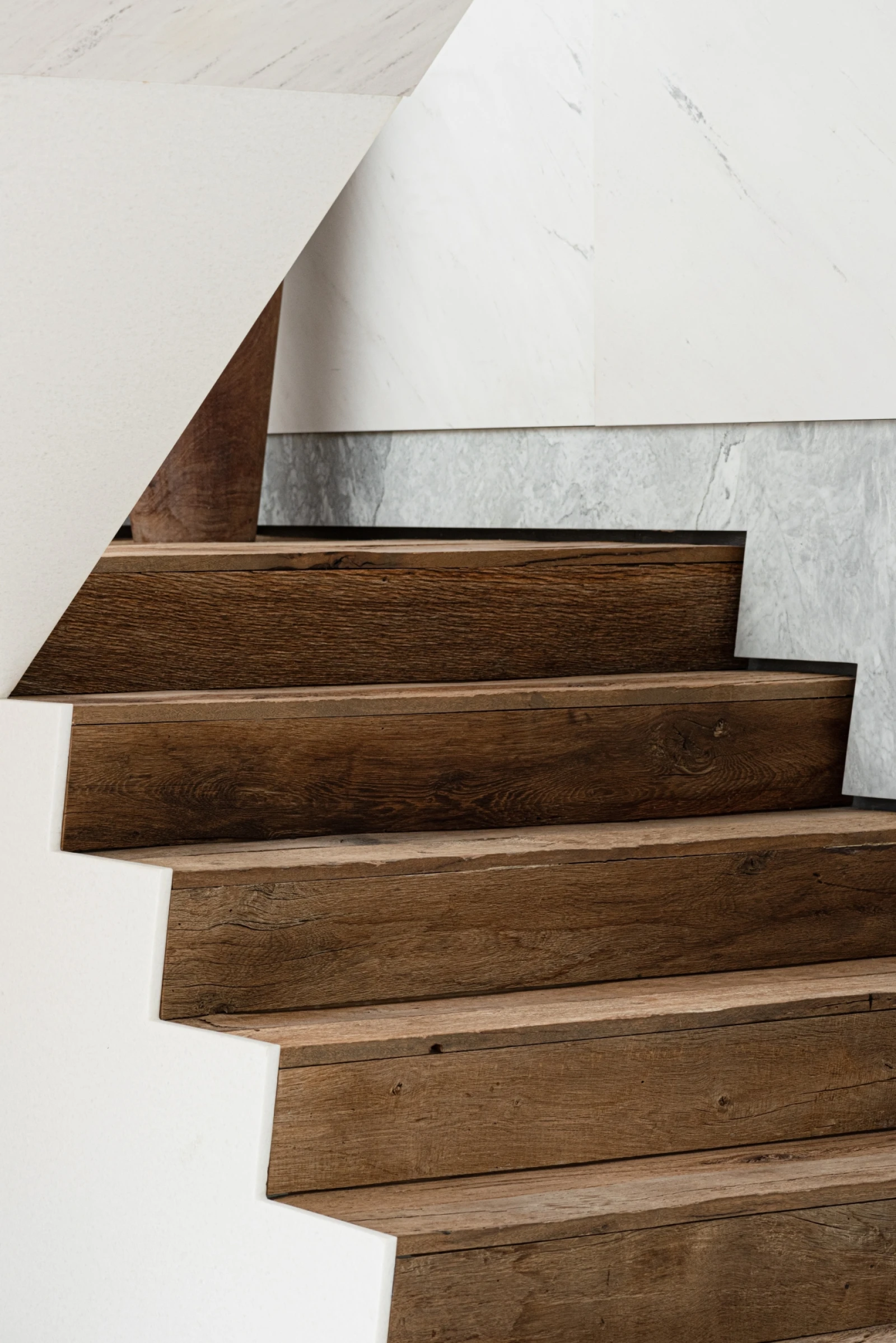 Close view of the Manhattan Loft oak staircase